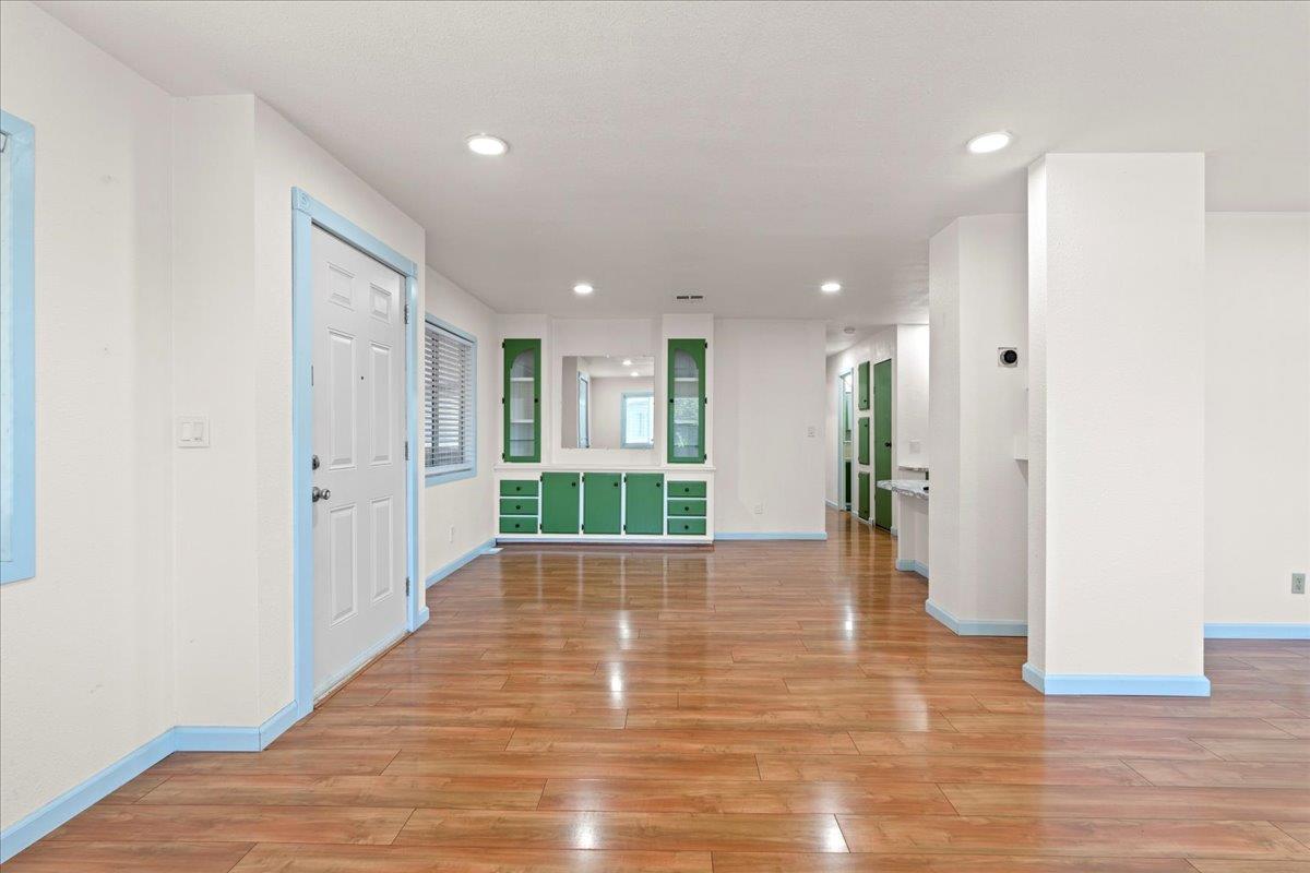 6300 Election Lane 118