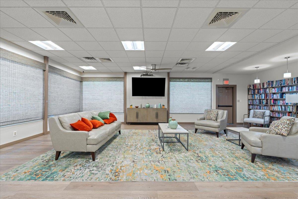 6300 Election Lane 118