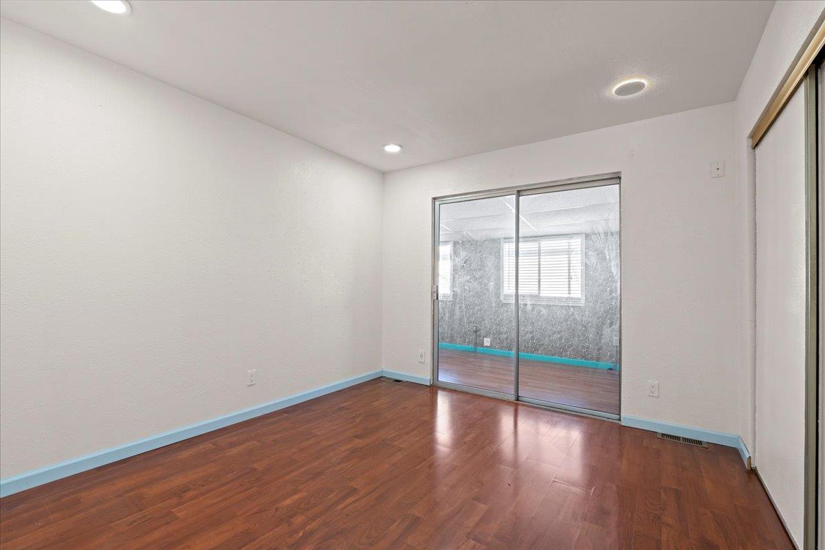 6300 Election Lane 118