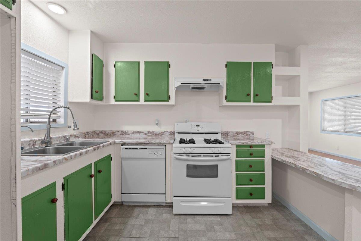 6300 Election Lane 118