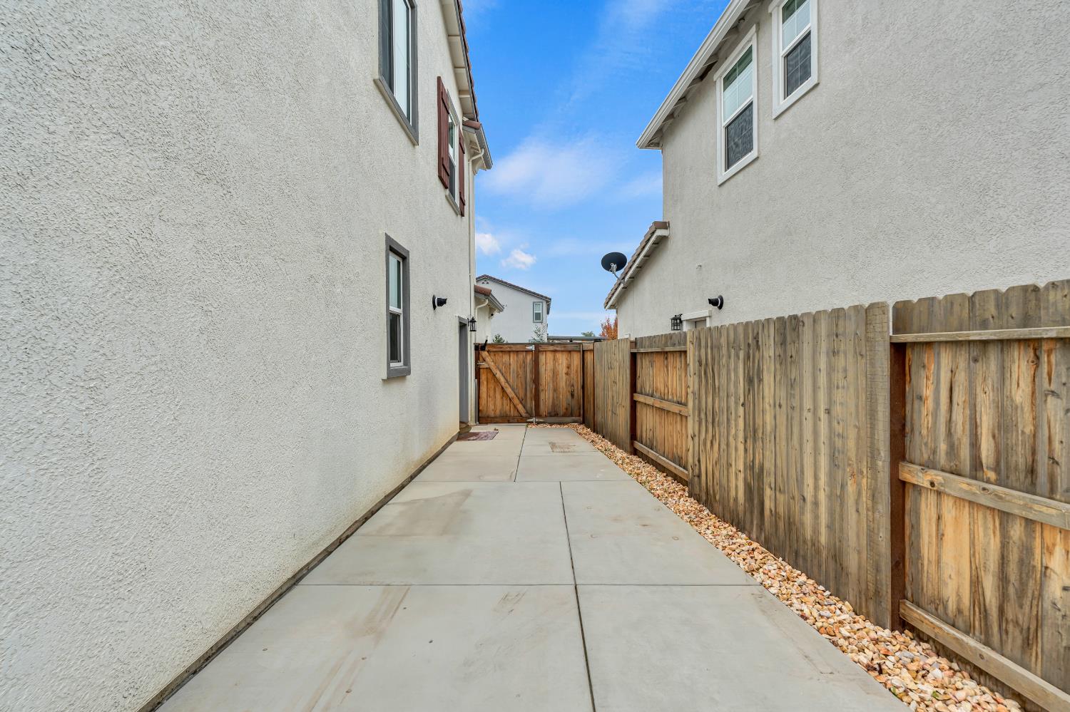 10398 Costa Nova Circle