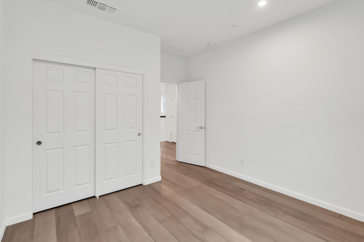 10398 Costa Nova Circle