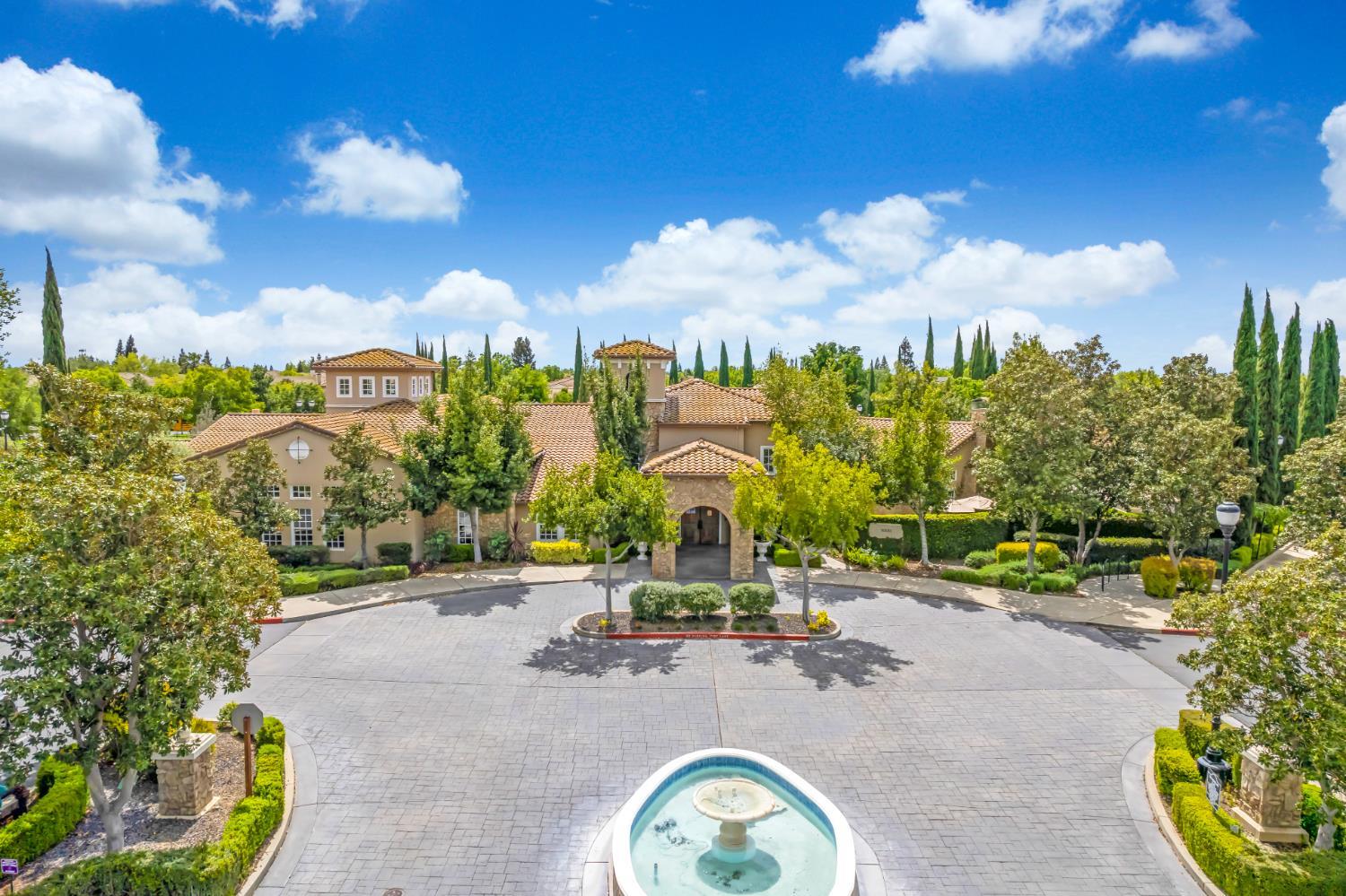 9973 W Taron Drive