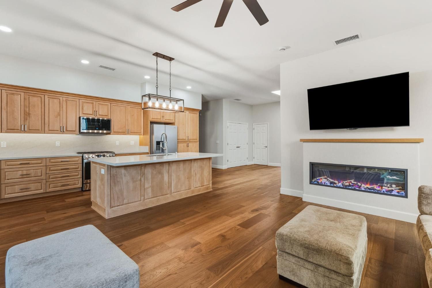 9973 W Taron Drive