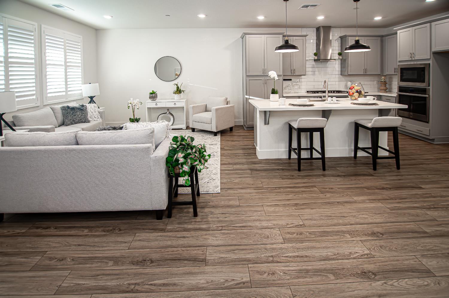 10352 CHARLES MORRIS Way