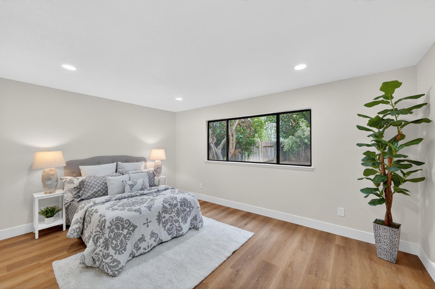 7717 VALLEY WOOD Drive