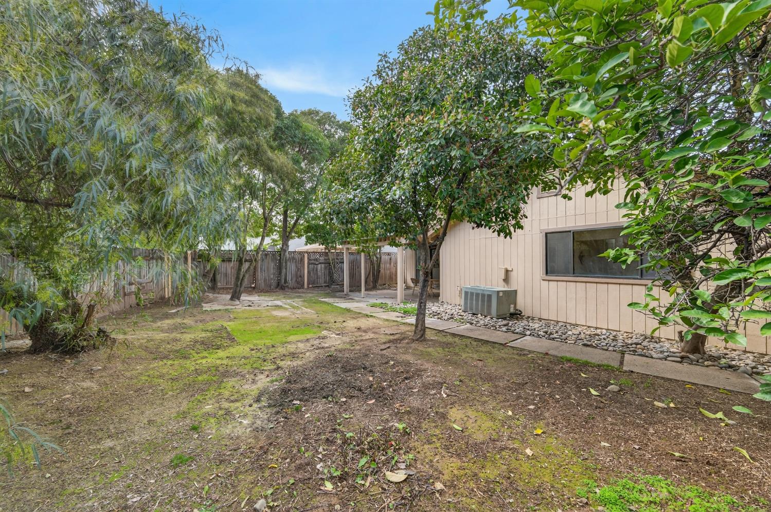 7717 VALLEY WOOD Drive