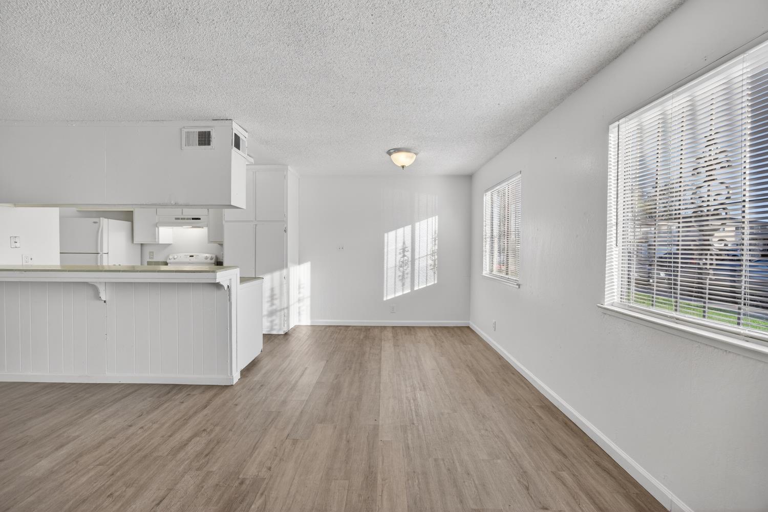 4479 La Cresta Way # 2