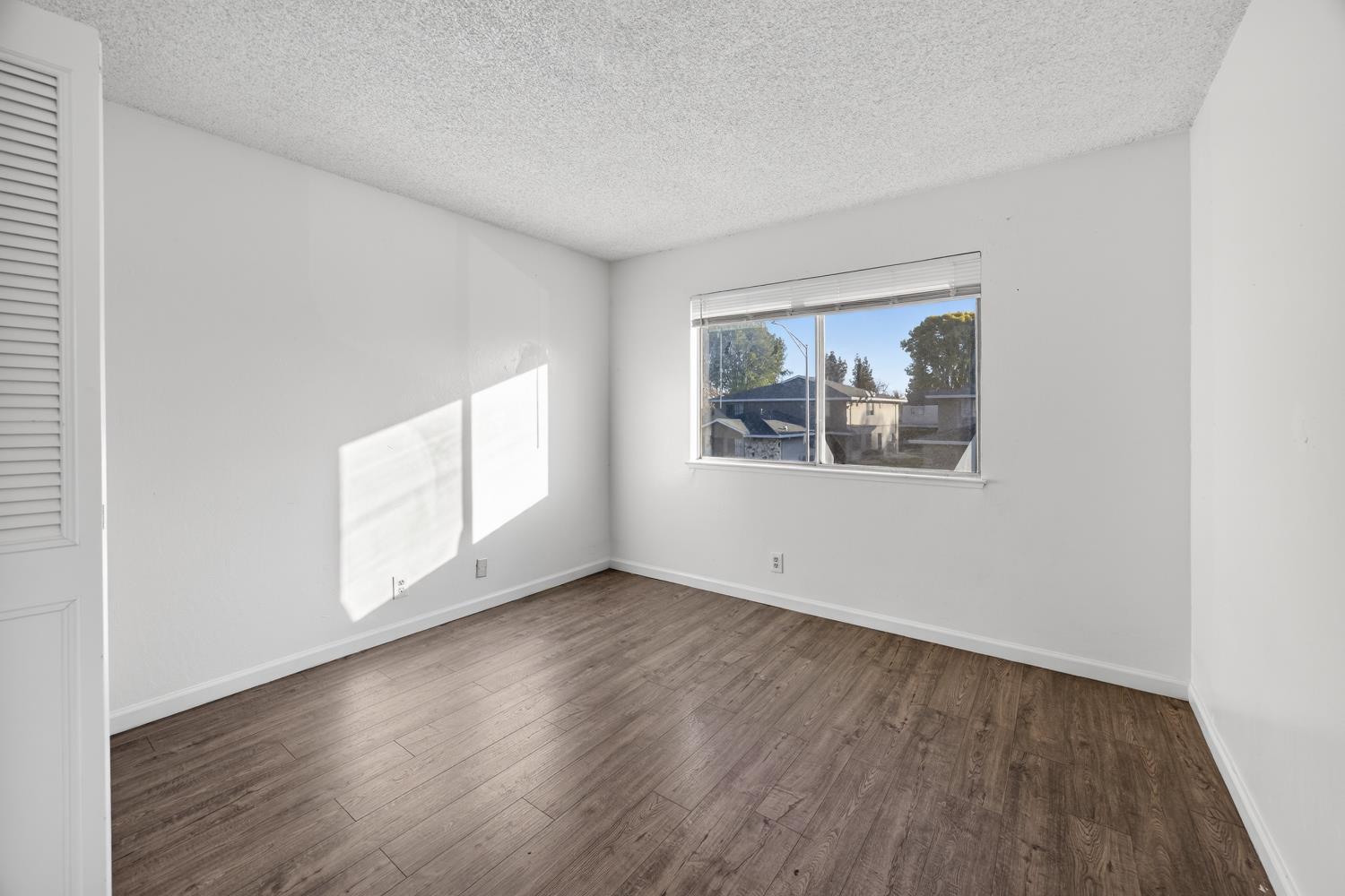 4479 La Cresta Way # 2