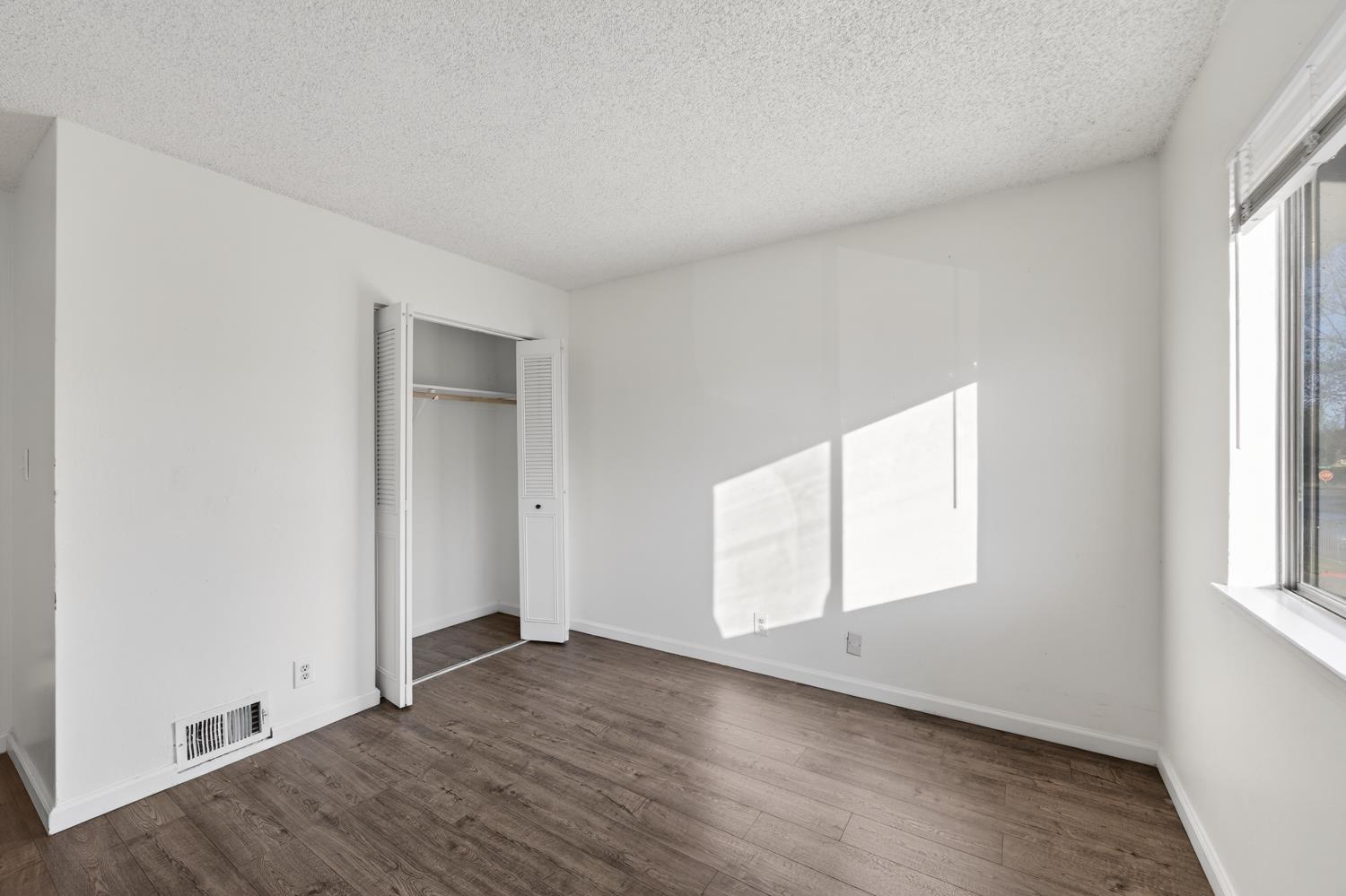 4479 La Cresta Way # 2