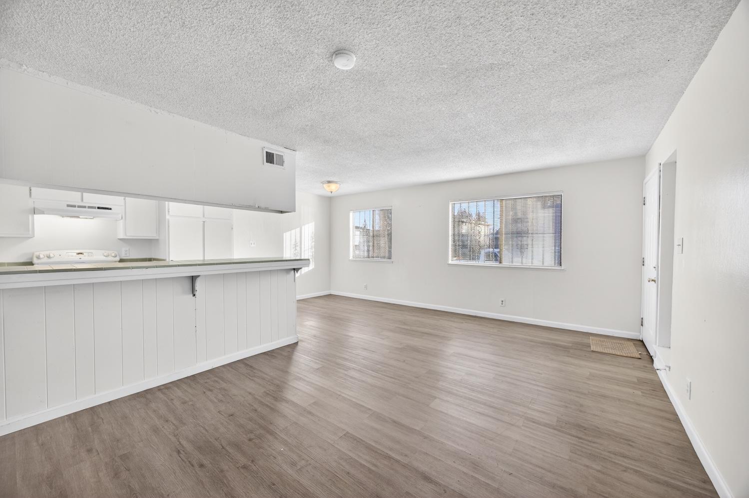 4479 La Cresta Way # 2