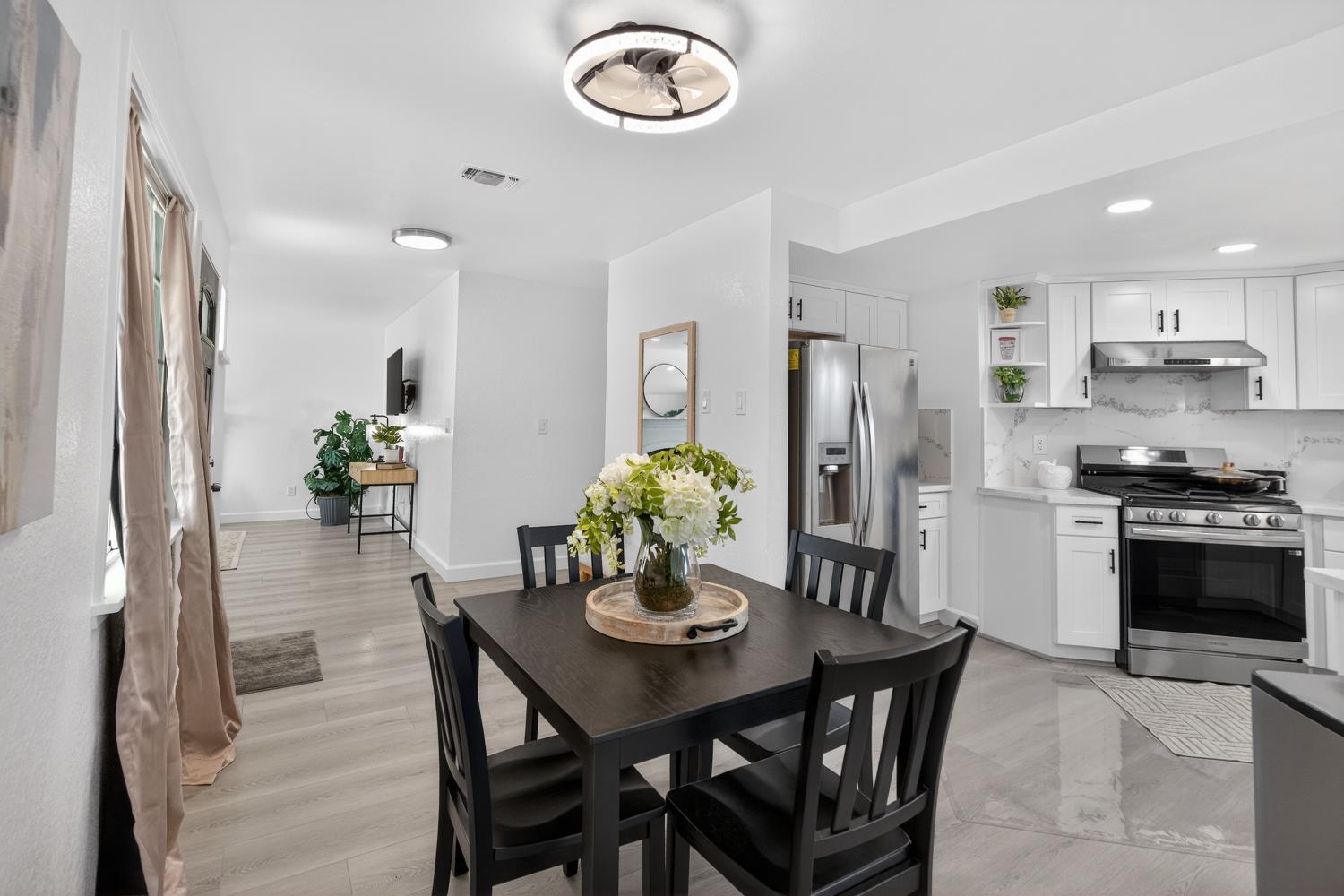 7821 SCOTTSDALE Drive