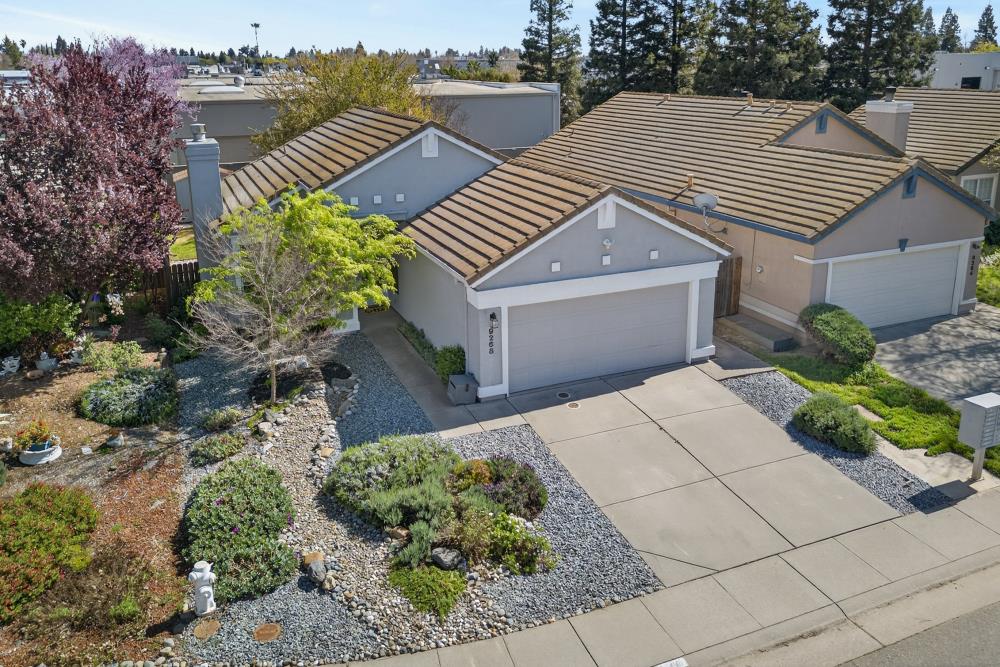 9268 Rose Parade Way