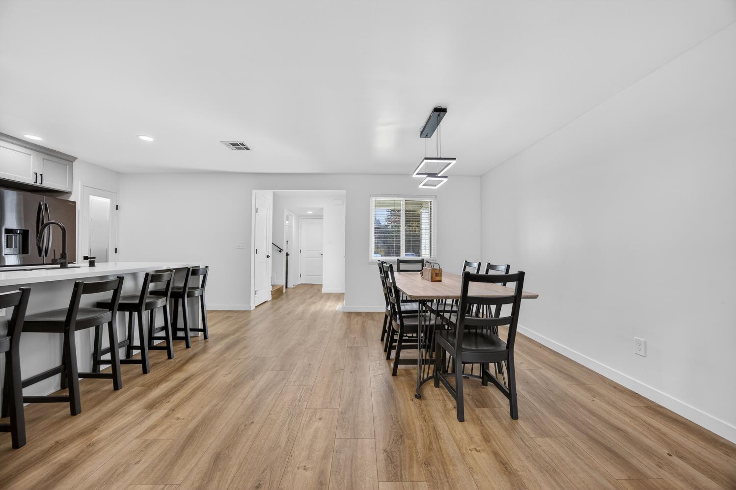 27 Park West Court