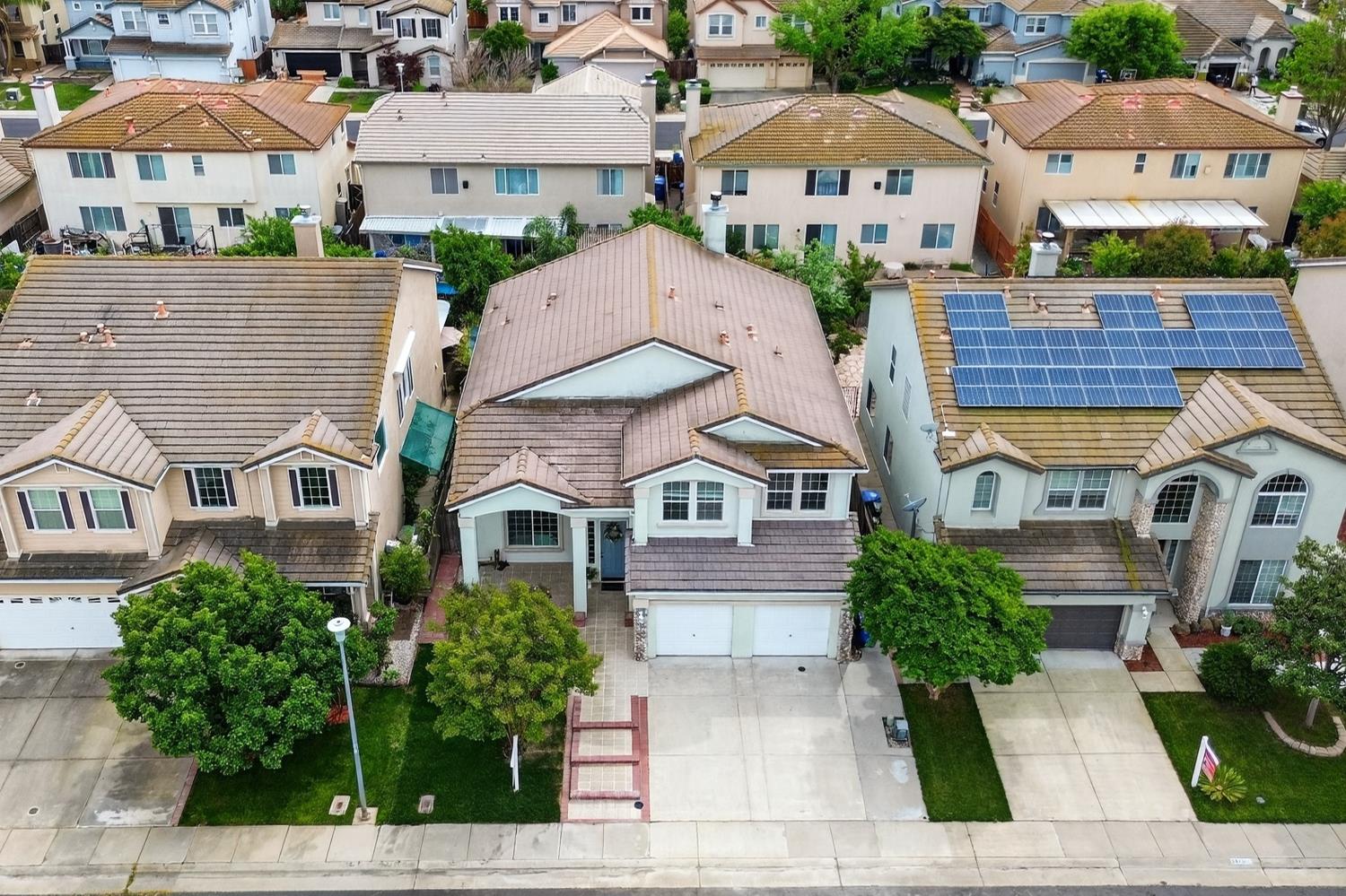 9475 Winding River Way