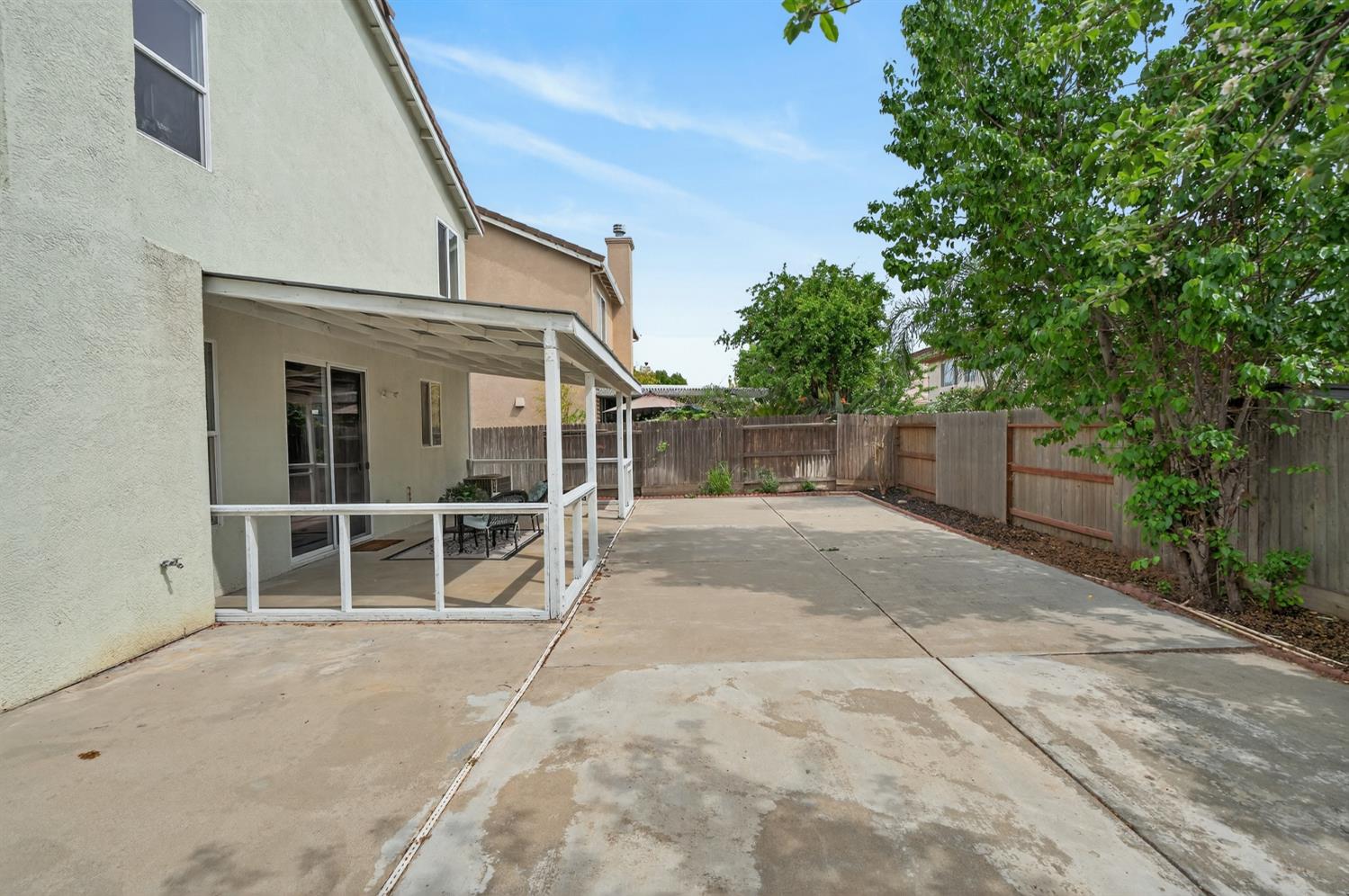 9475 Winding River Way