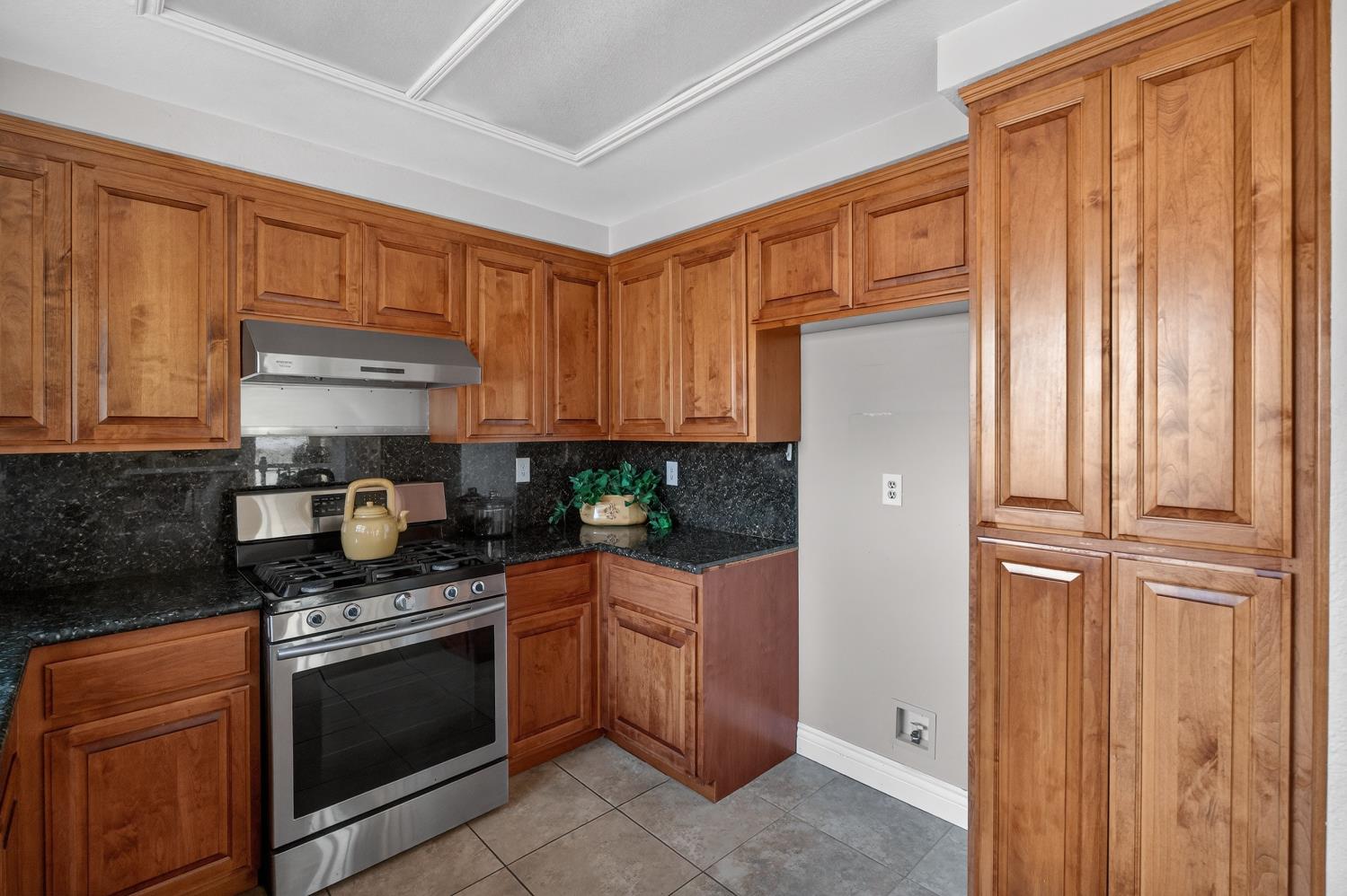 8240 Bedford Cove Way