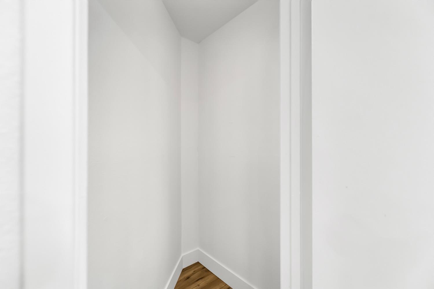 7843 Deer Creek Drive