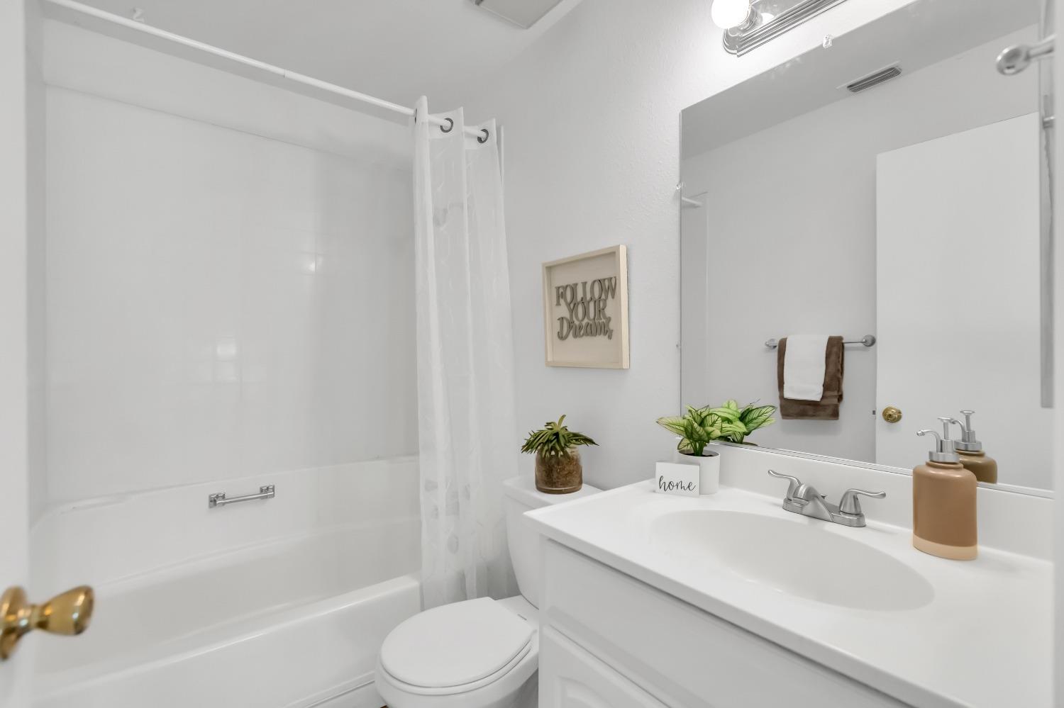 7843 Deer Creek Drive