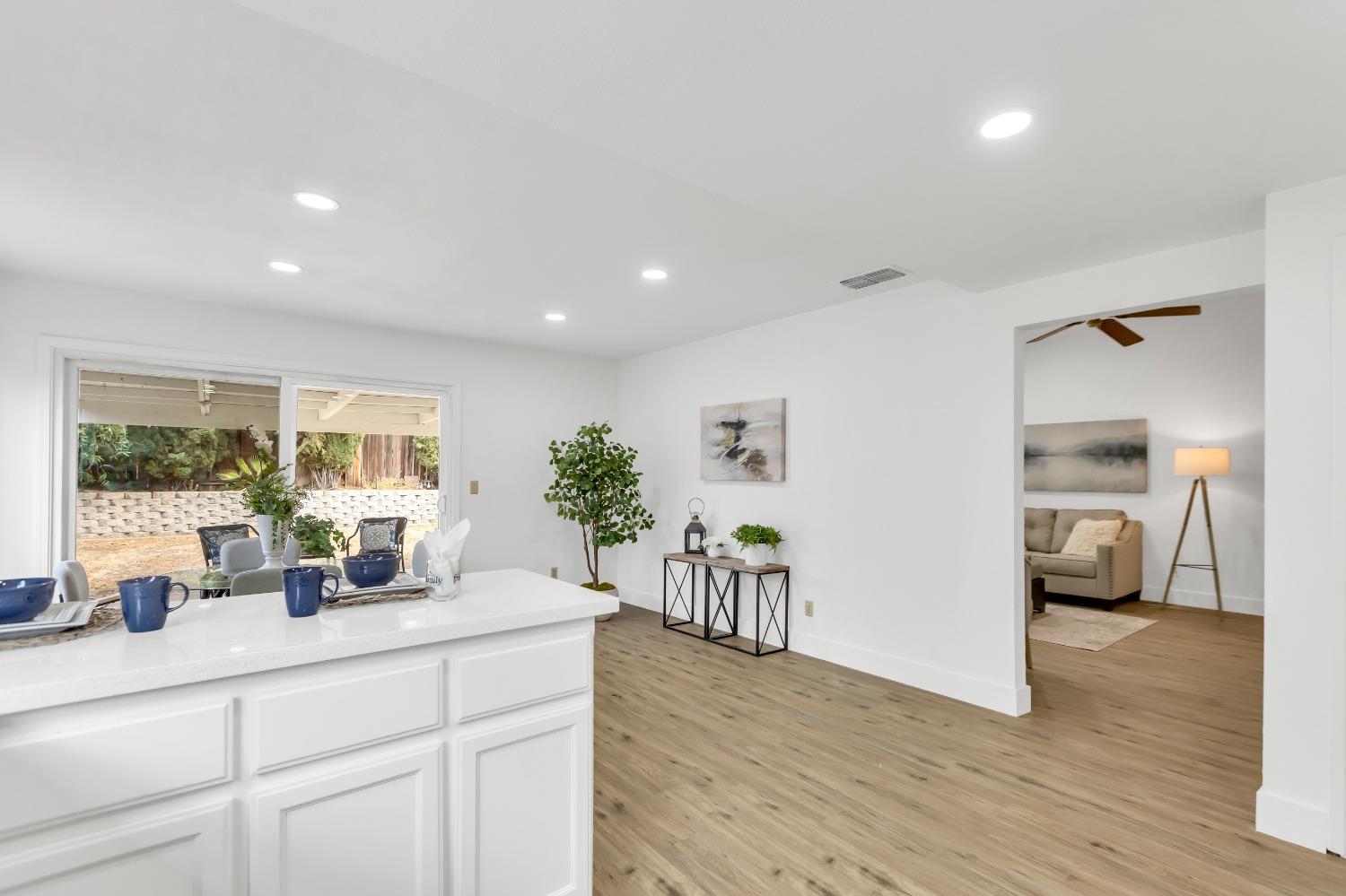 7843 Deer Creek Drive