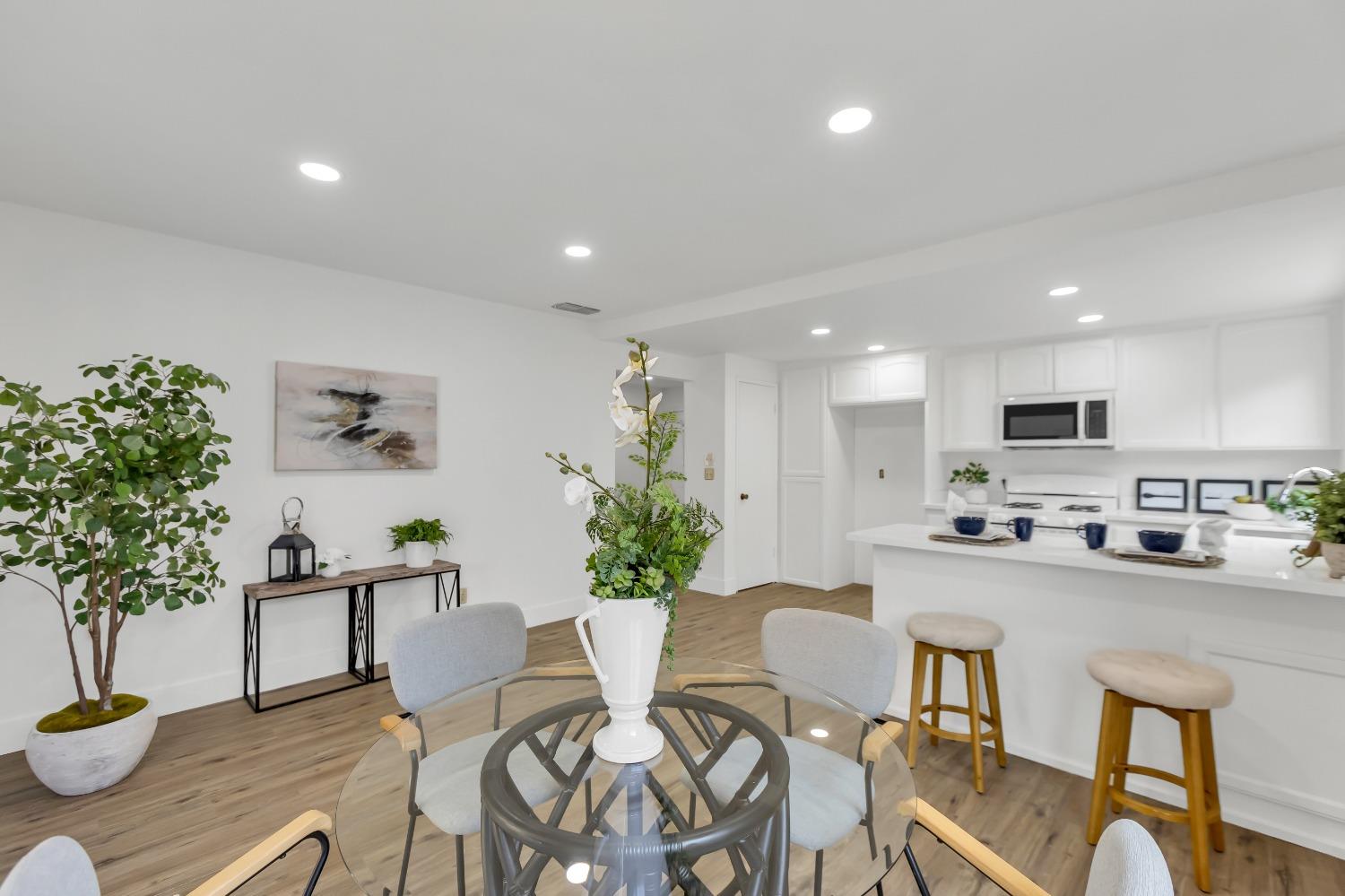 7843 Deer Creek Drive