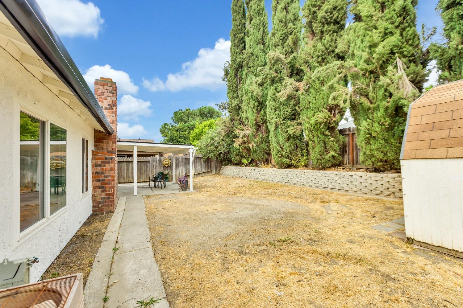 7843 Deer Creek Drive