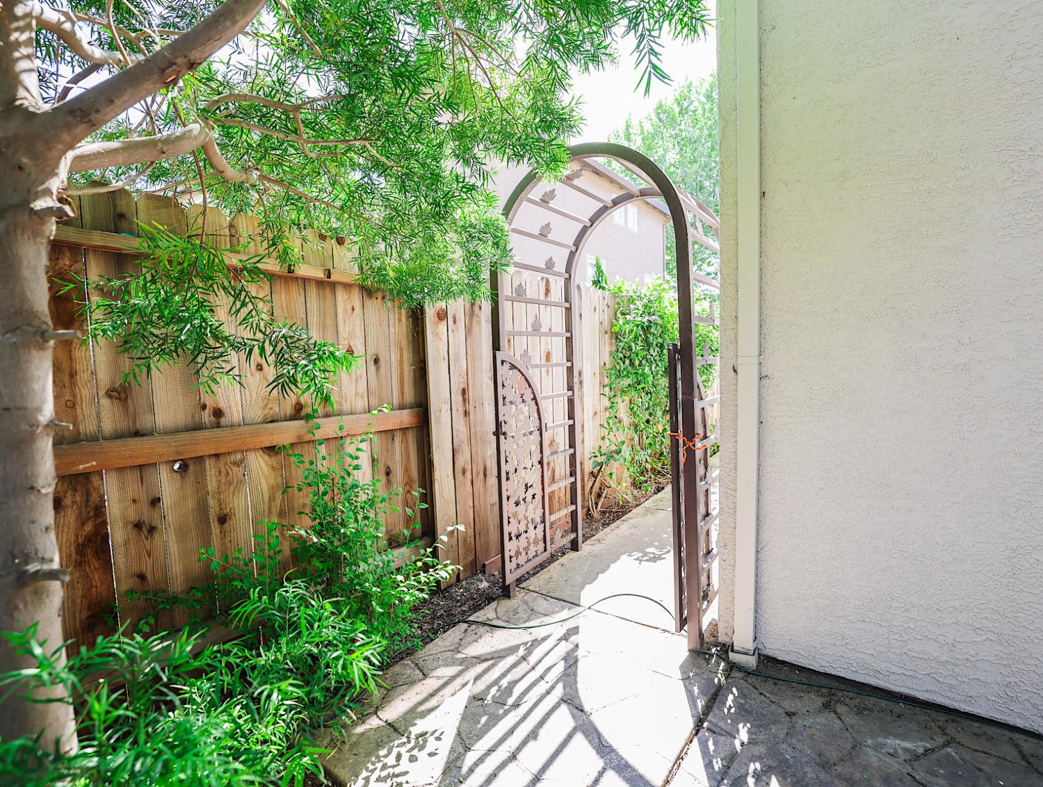 3116 Mount Tamalpais Drive