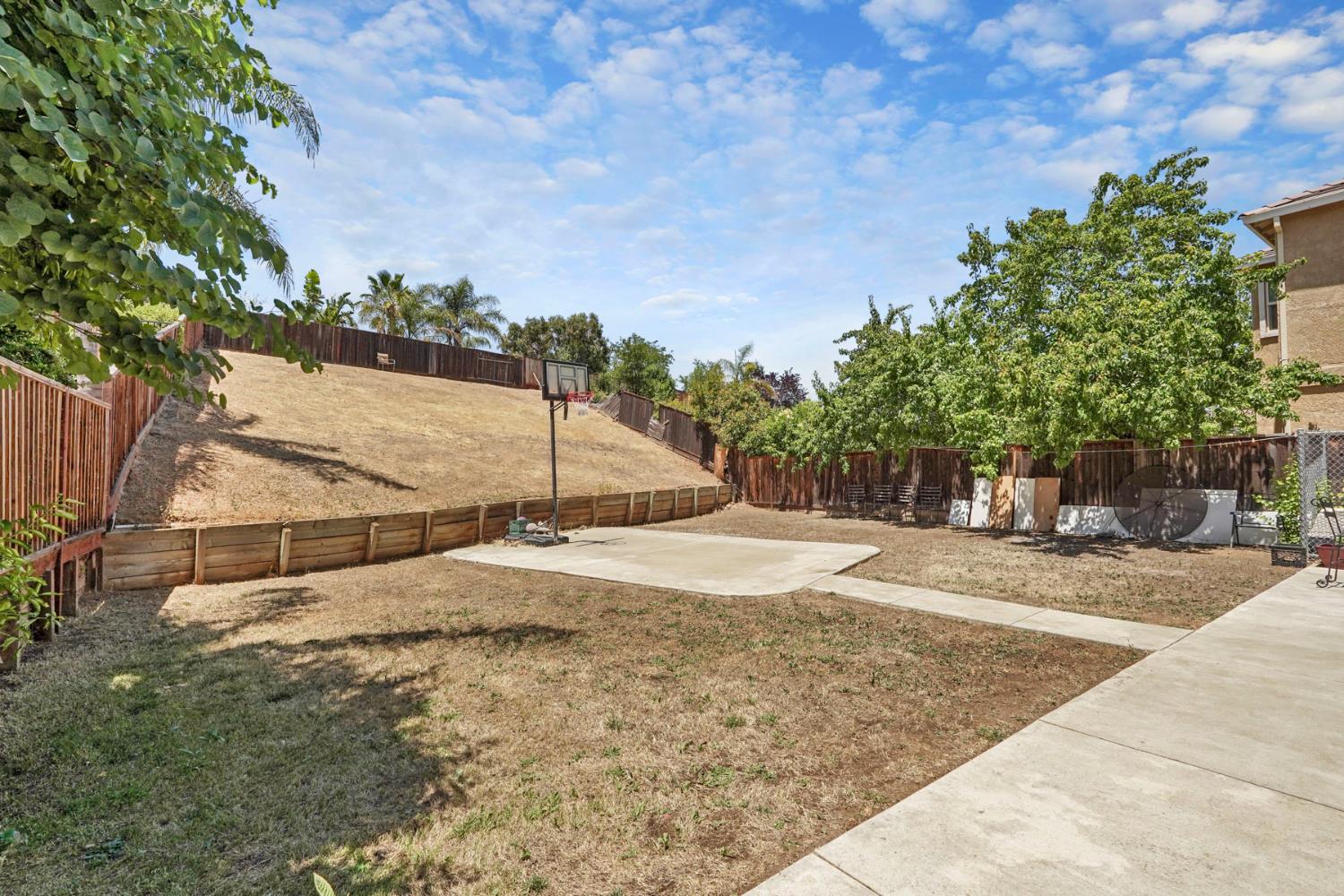 5447 Benttree Way