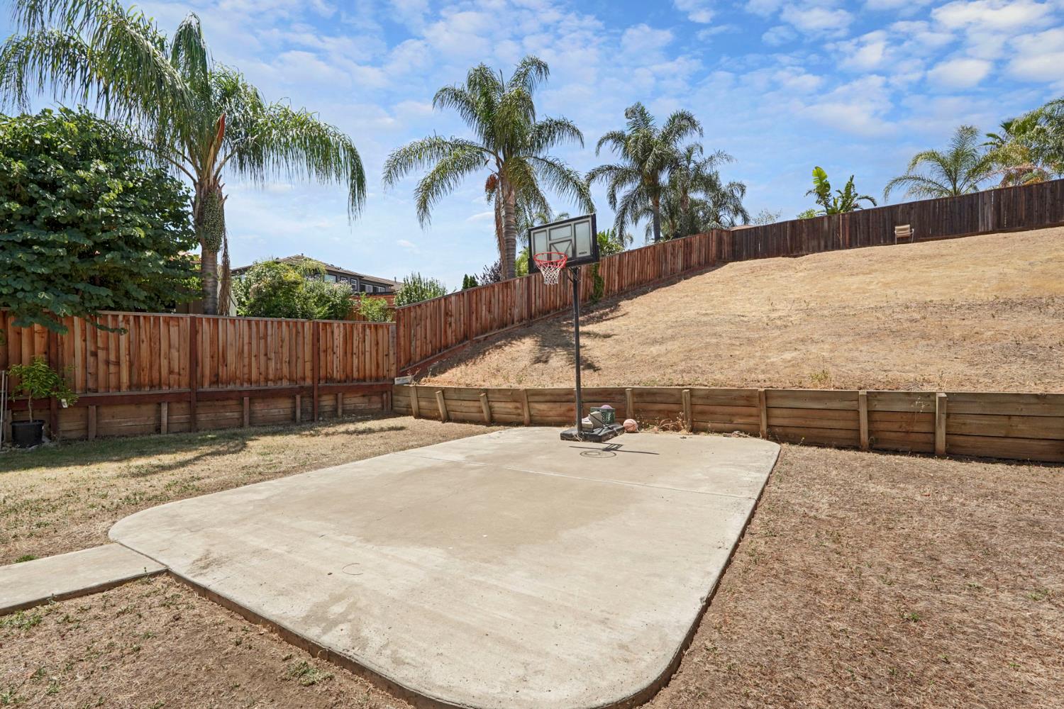 5447 Benttree Way