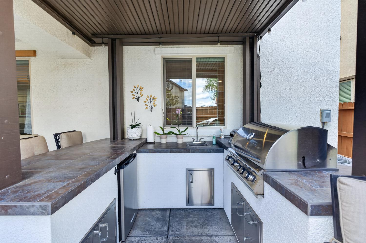 9331 Coral Bell Way