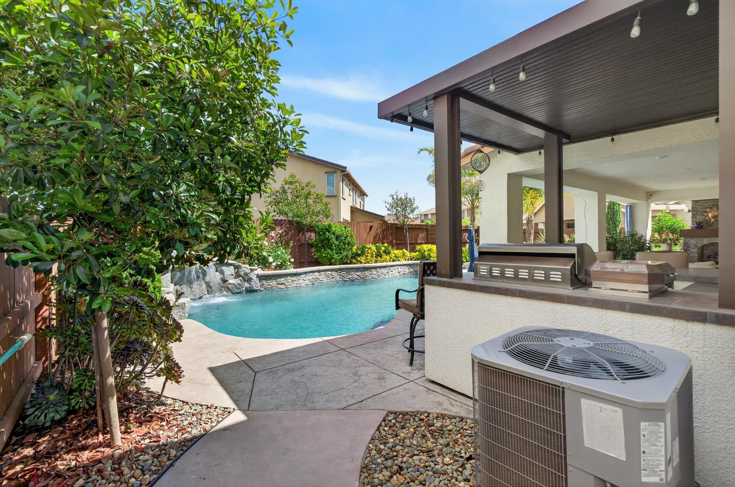 9331 Coral Bell Way