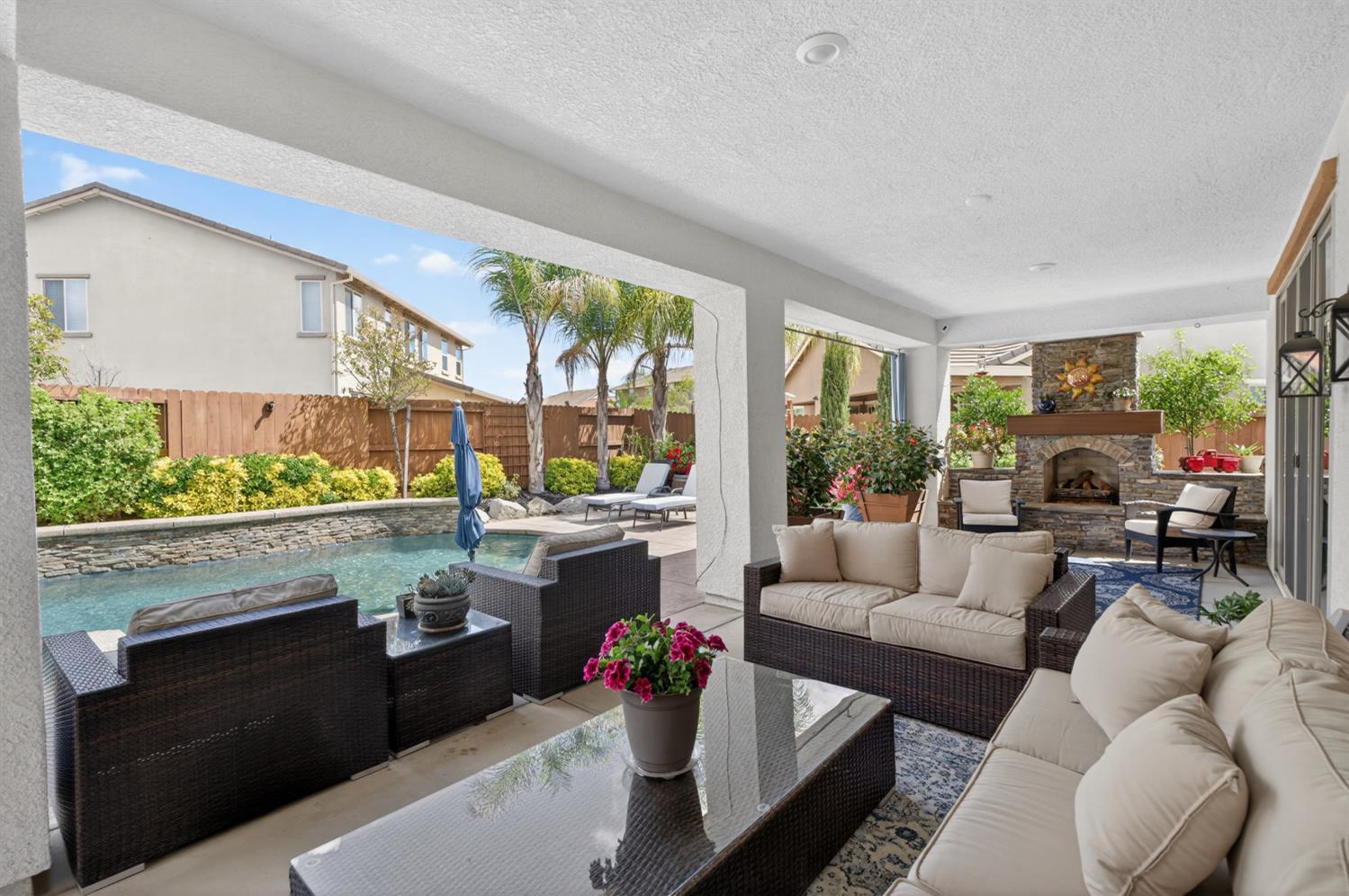9331 Coral Bell Way