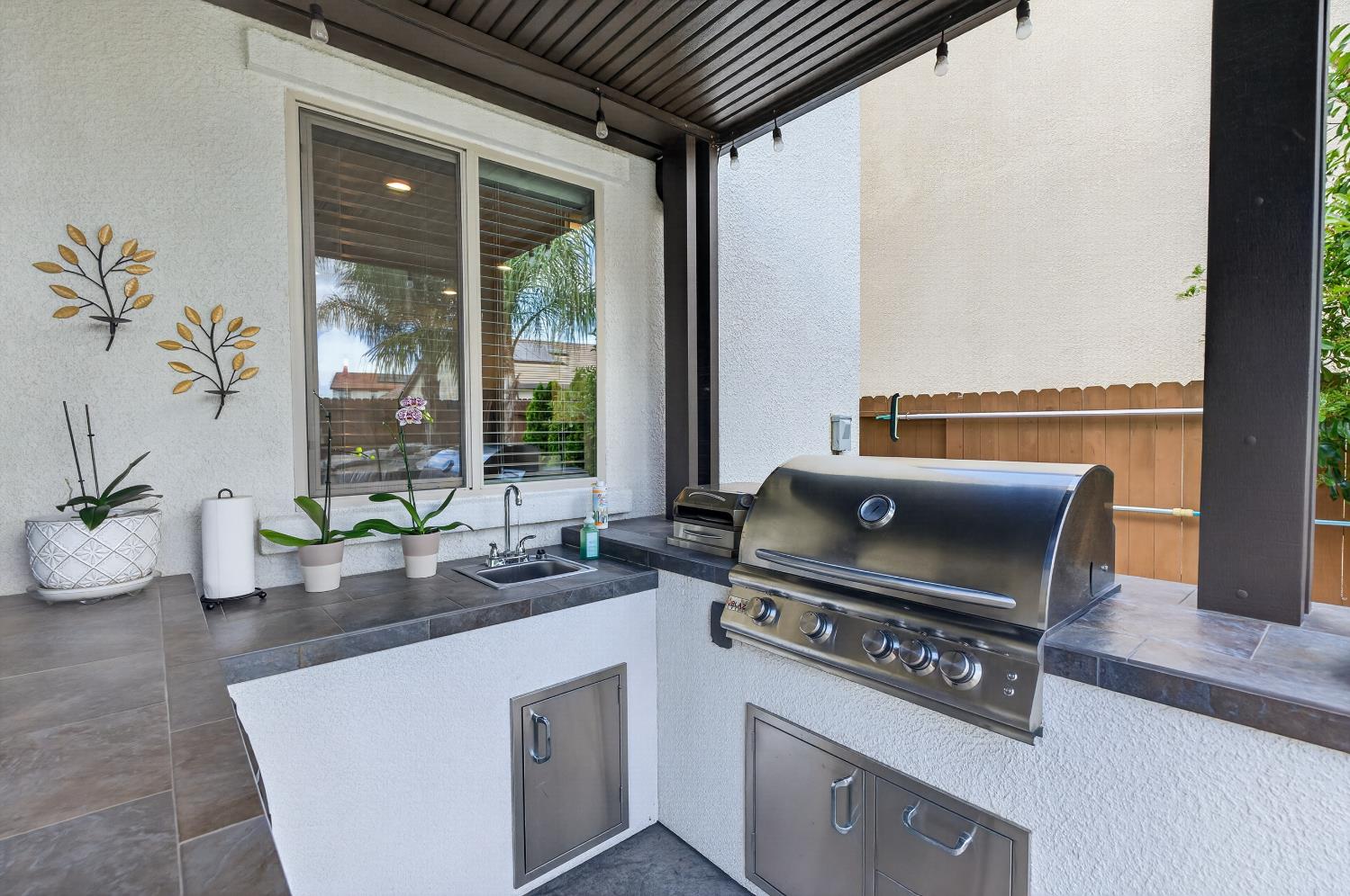 9331 Coral Bell Way