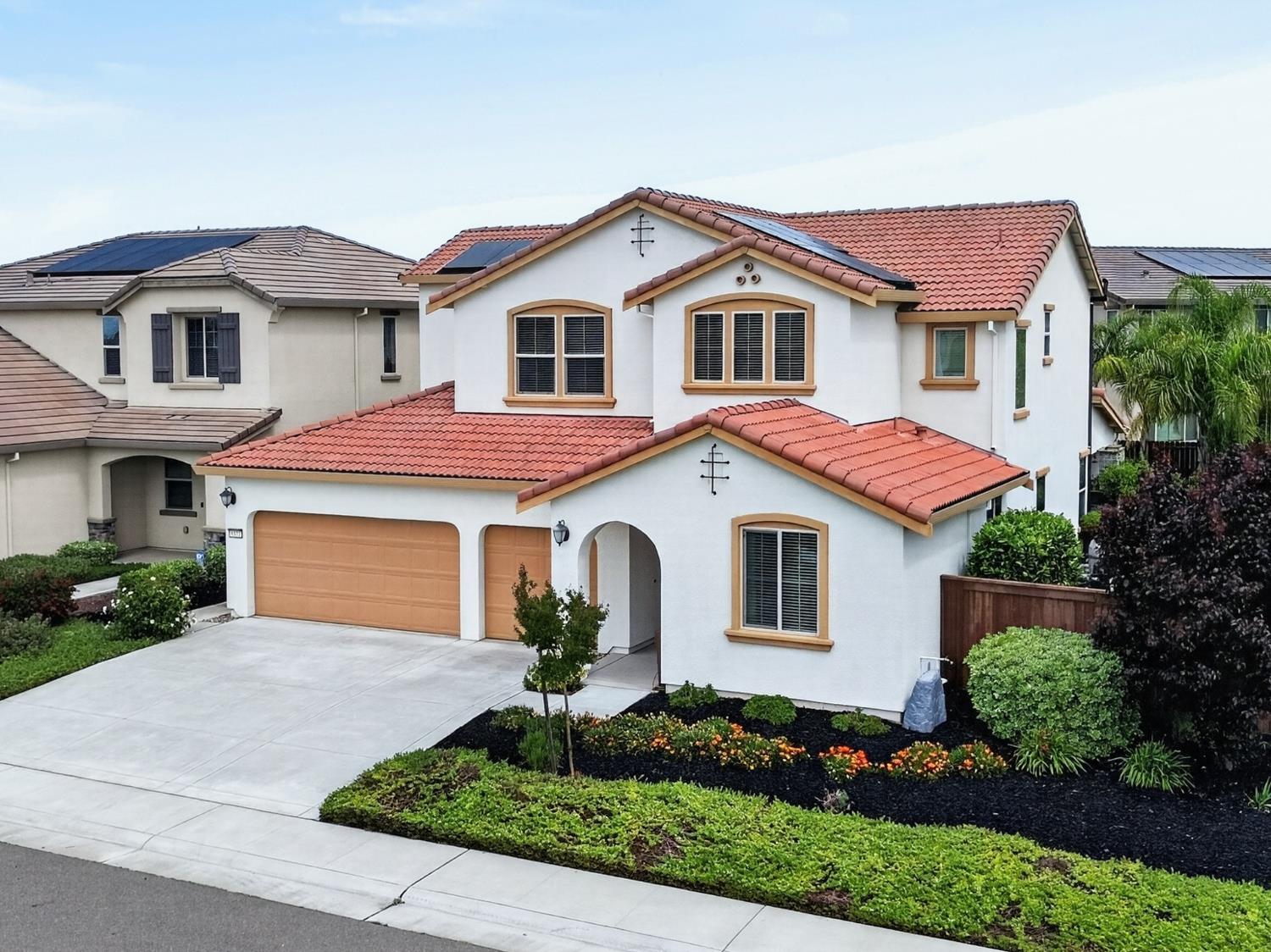 9331 Coral Bell Way