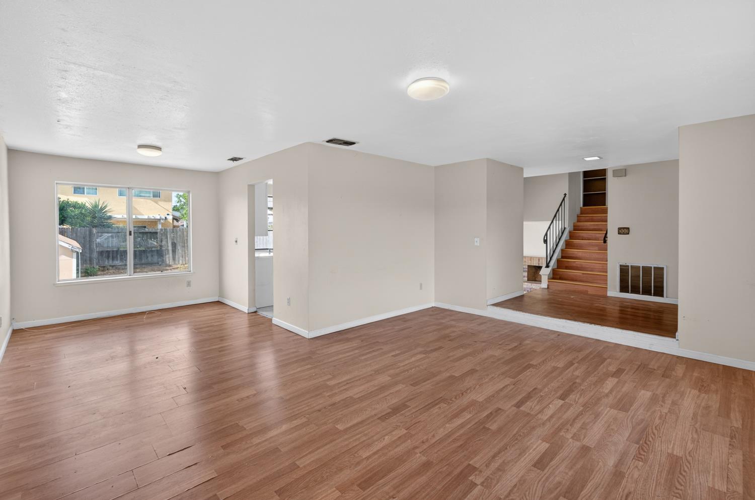 6875 Rancho Pico Way