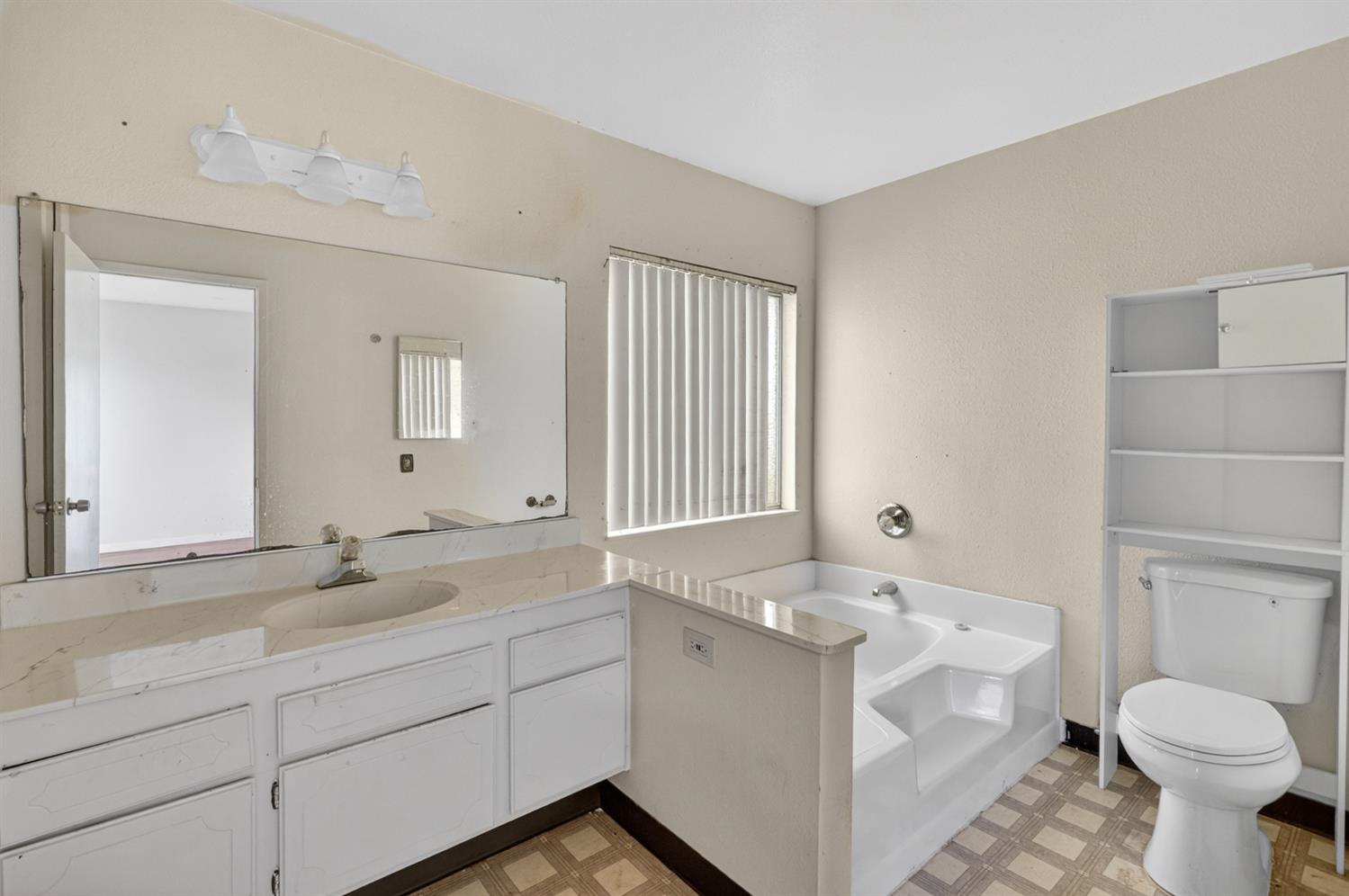 6875 Rancho Pico Way
