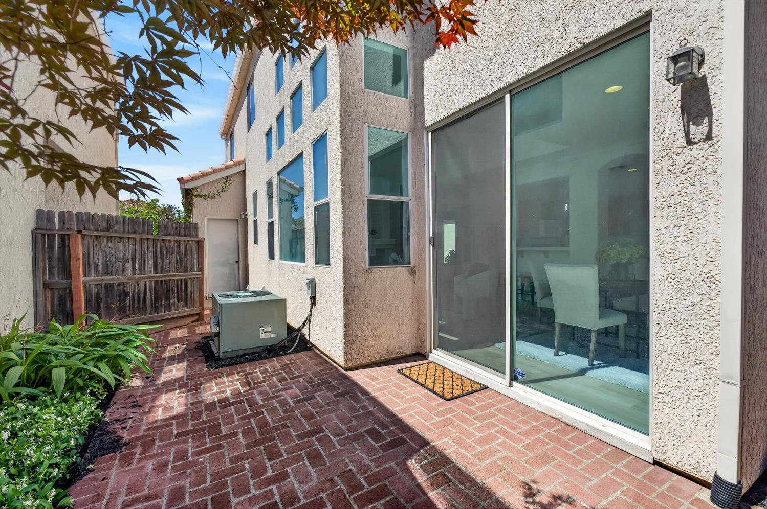 9087 TRUMBAUER Way
