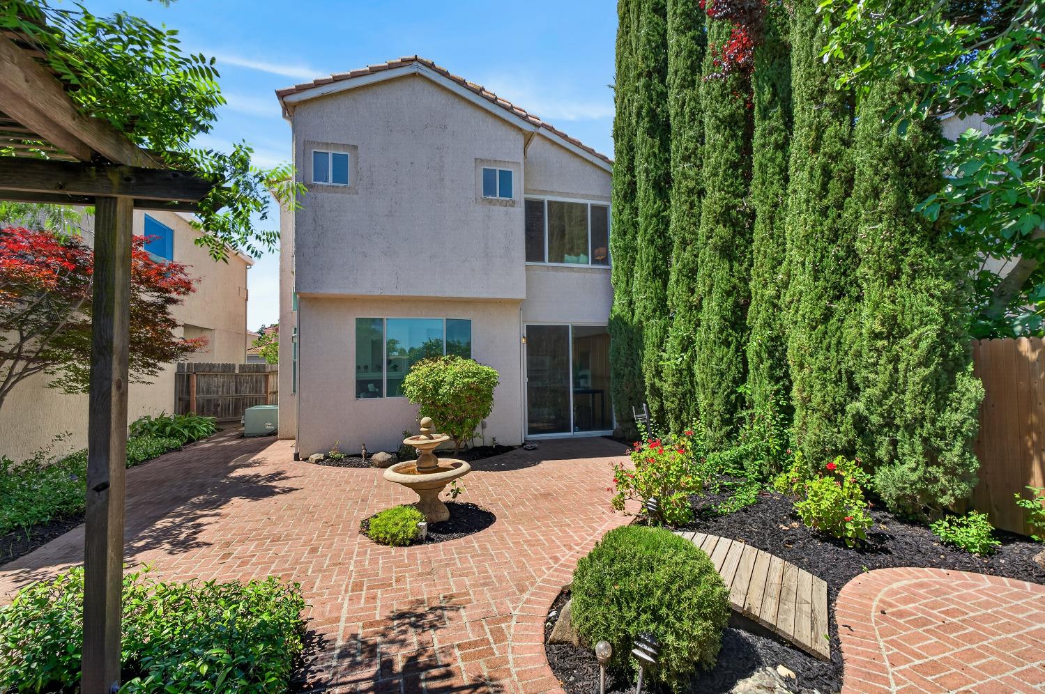 9087 TRUMBAUER Way