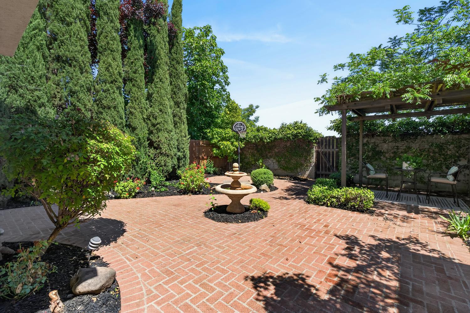 9087 TRUMBAUER Way