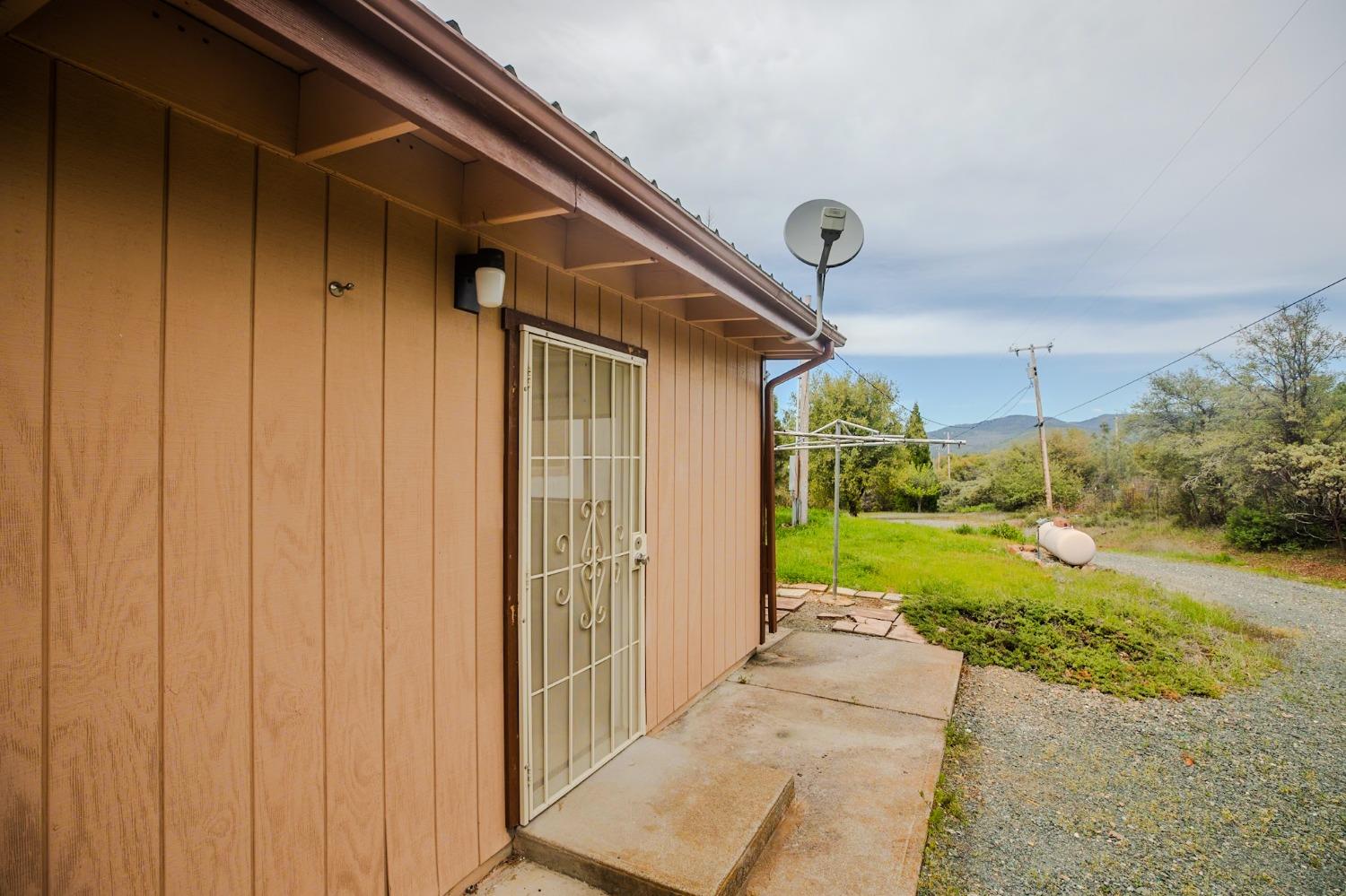 9401 Thomas Way