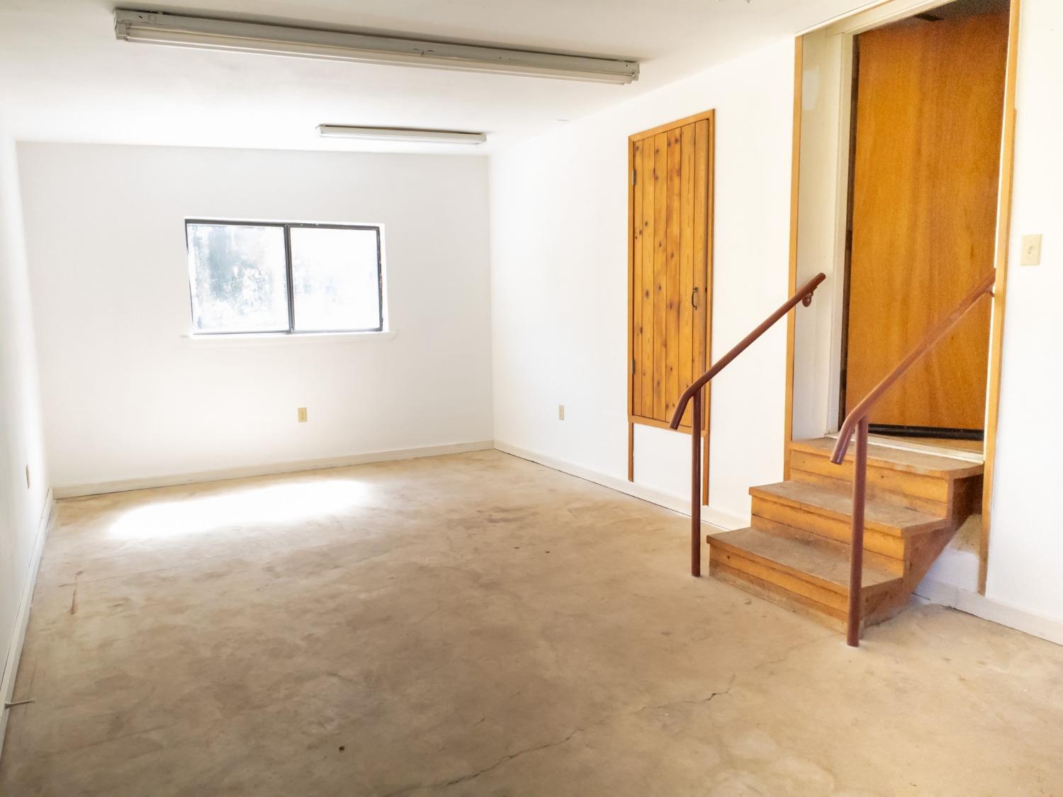 9401 Thomas Way