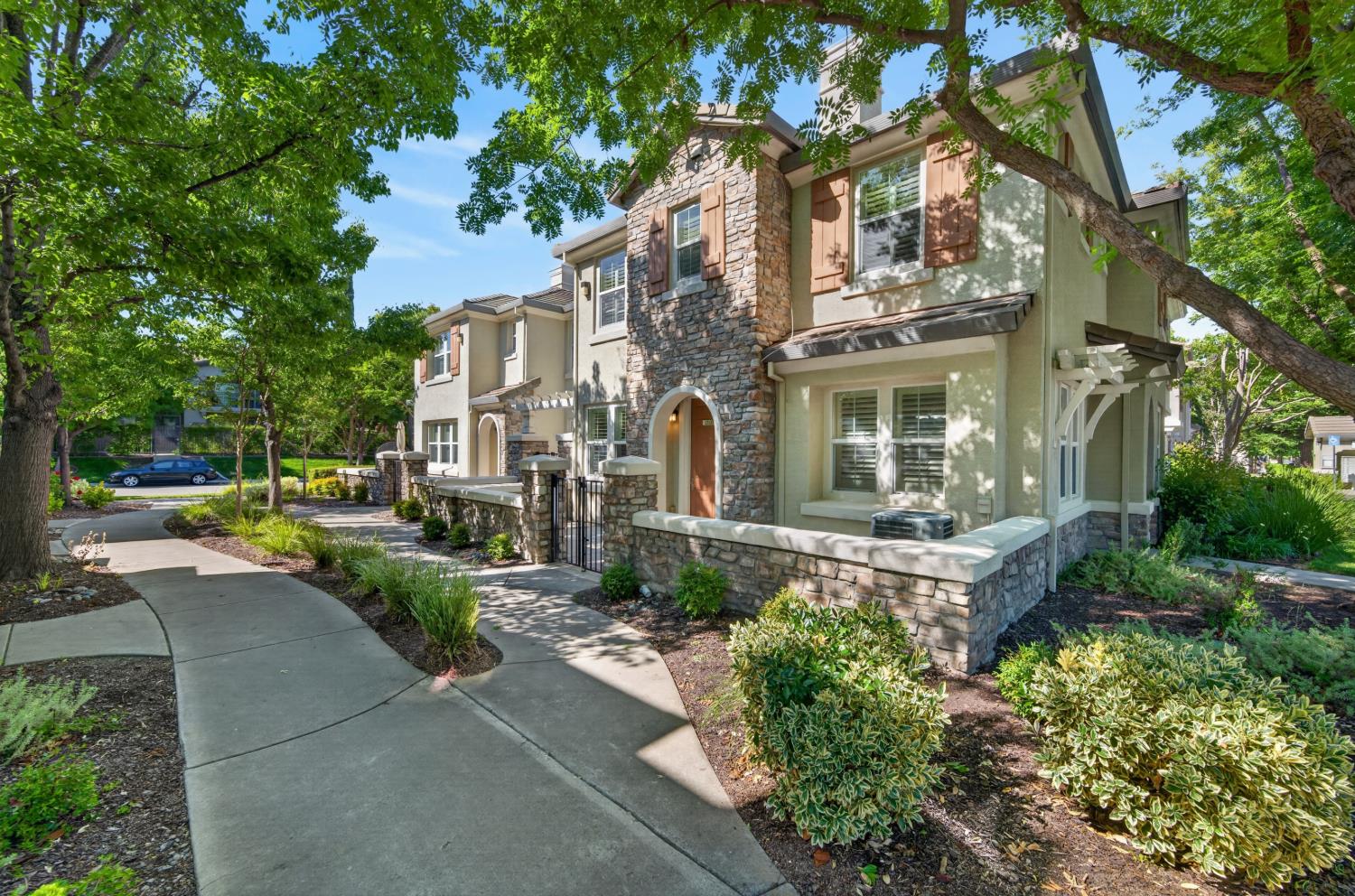 4059 Innovator Drive 13102