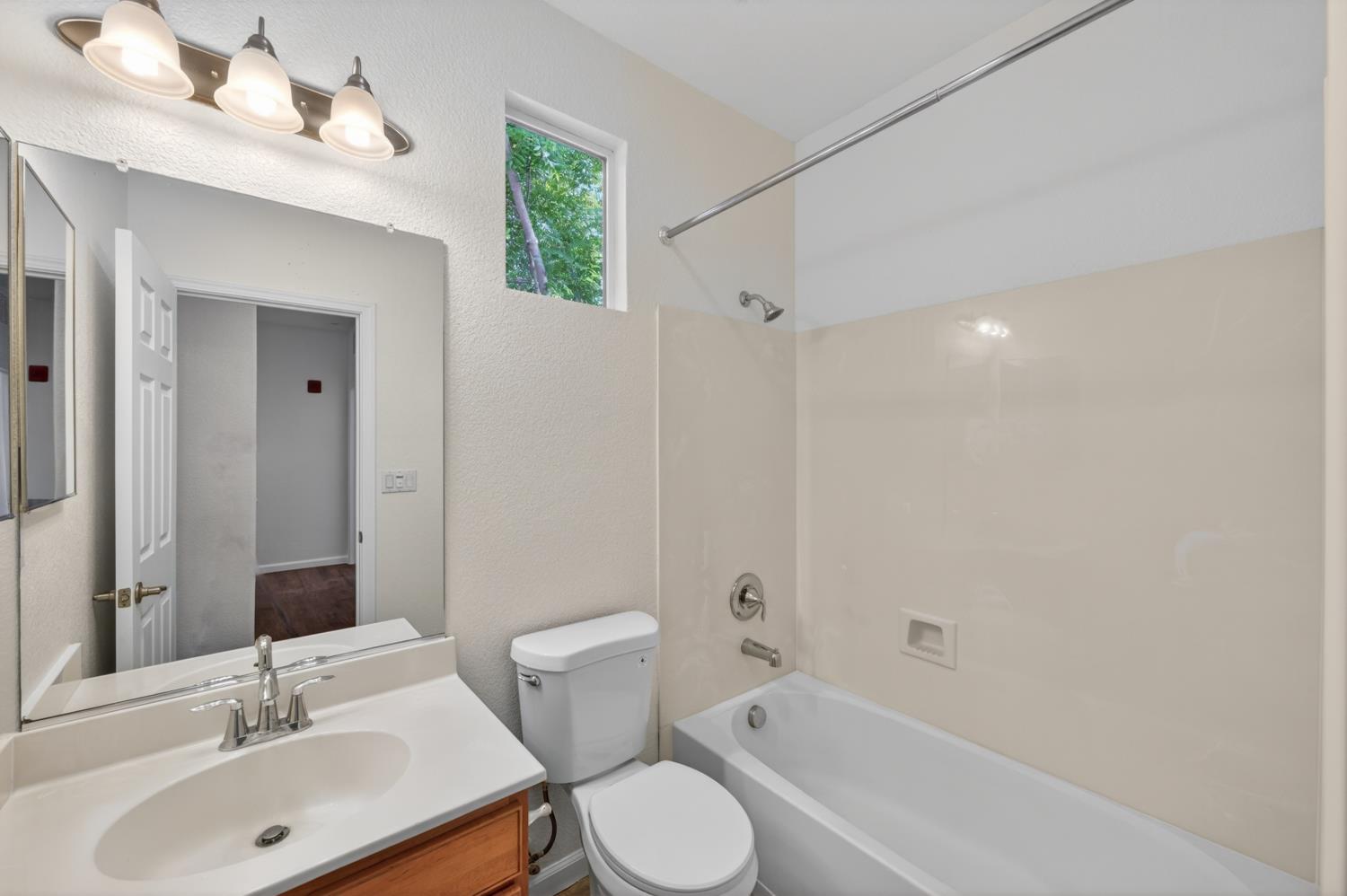4059 Innovator Drive 13102