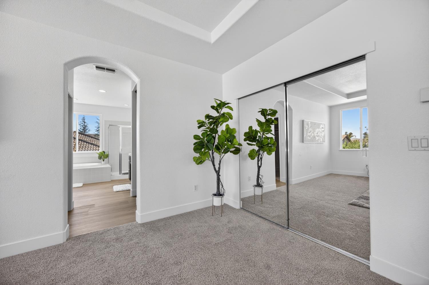 9837 LOIS STILTNER Court