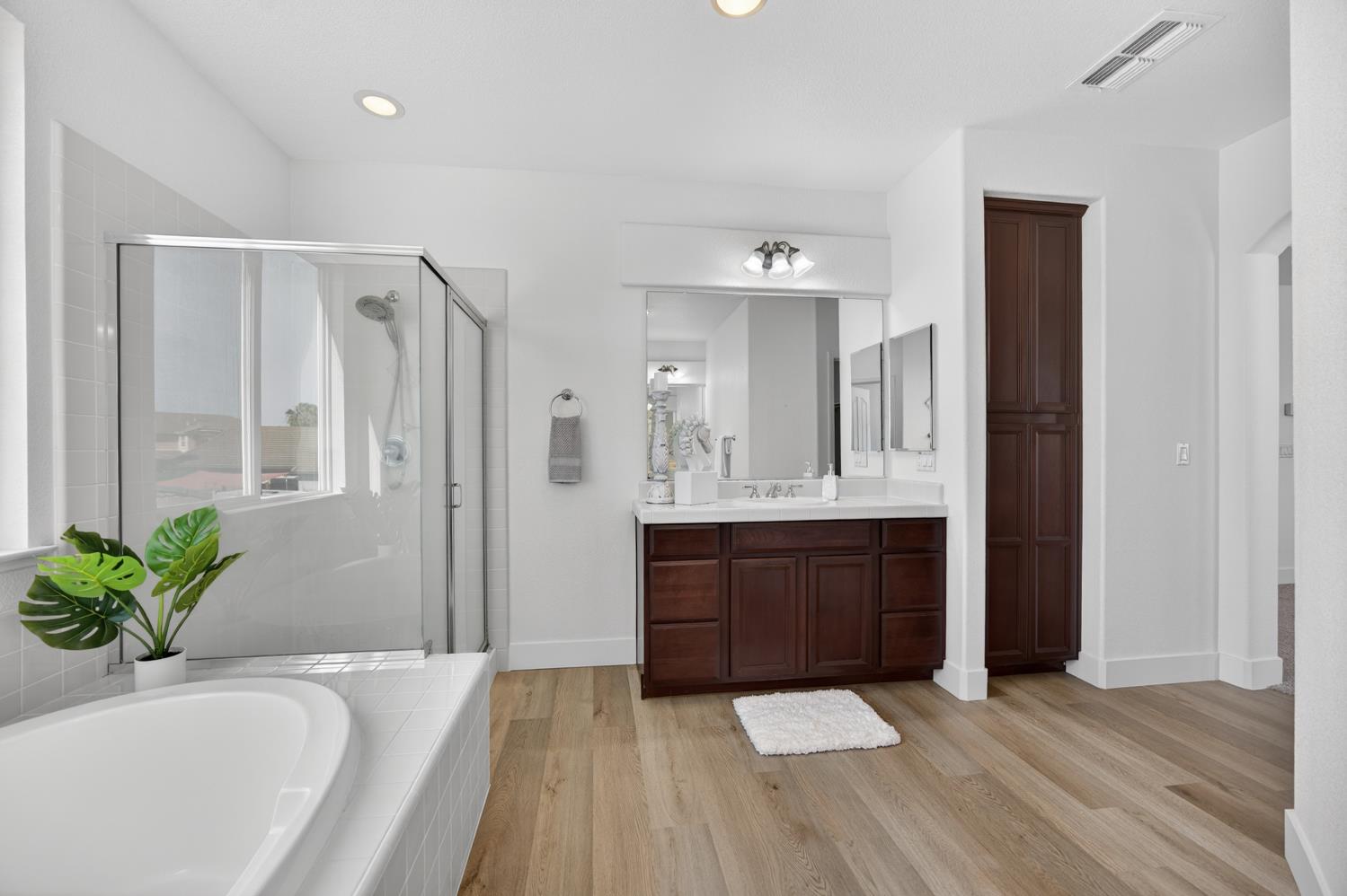 9837 LOIS STILTNER Court