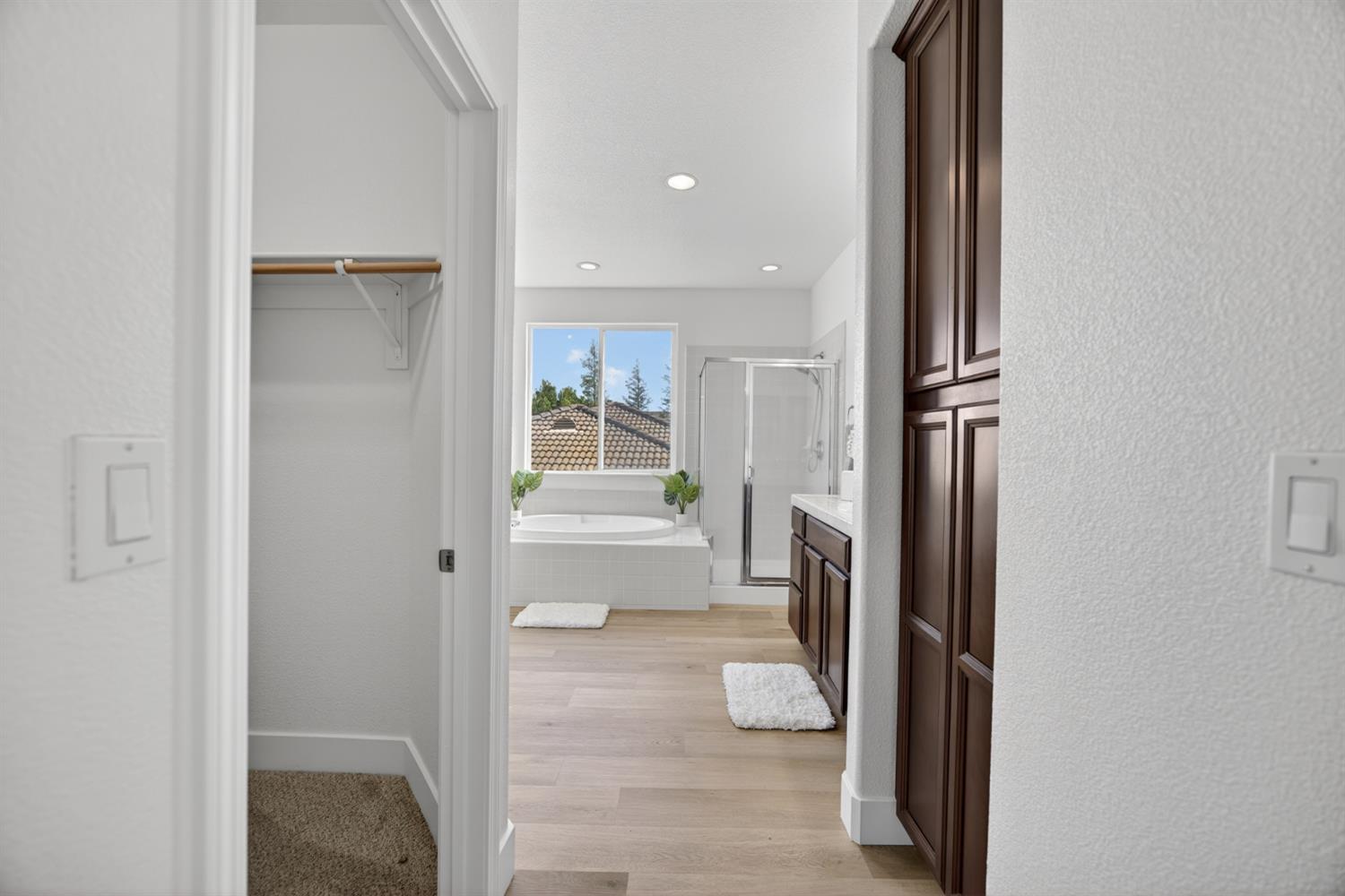 9837 LOIS STILTNER Court