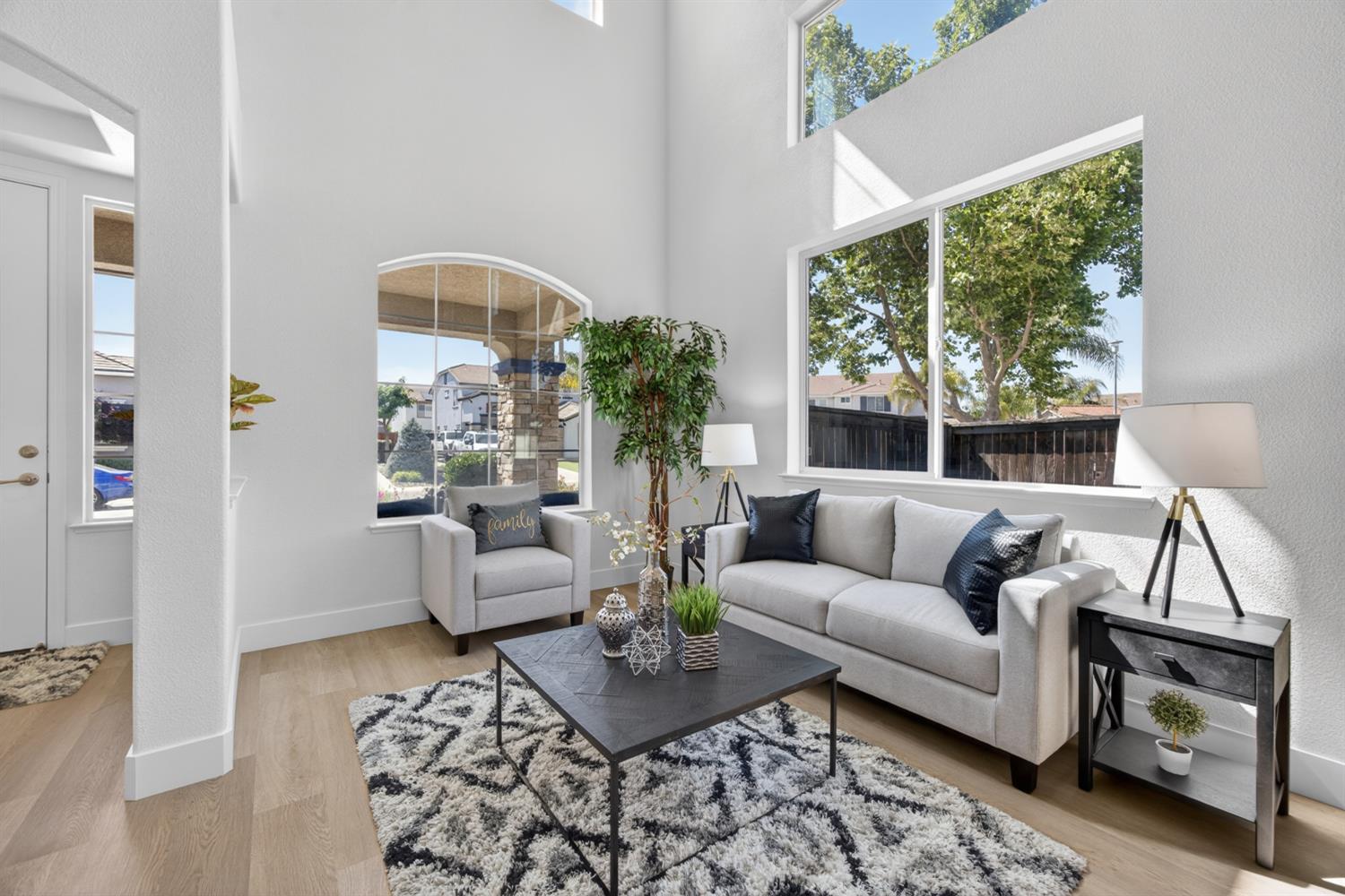 9837 LOIS STILTNER Court