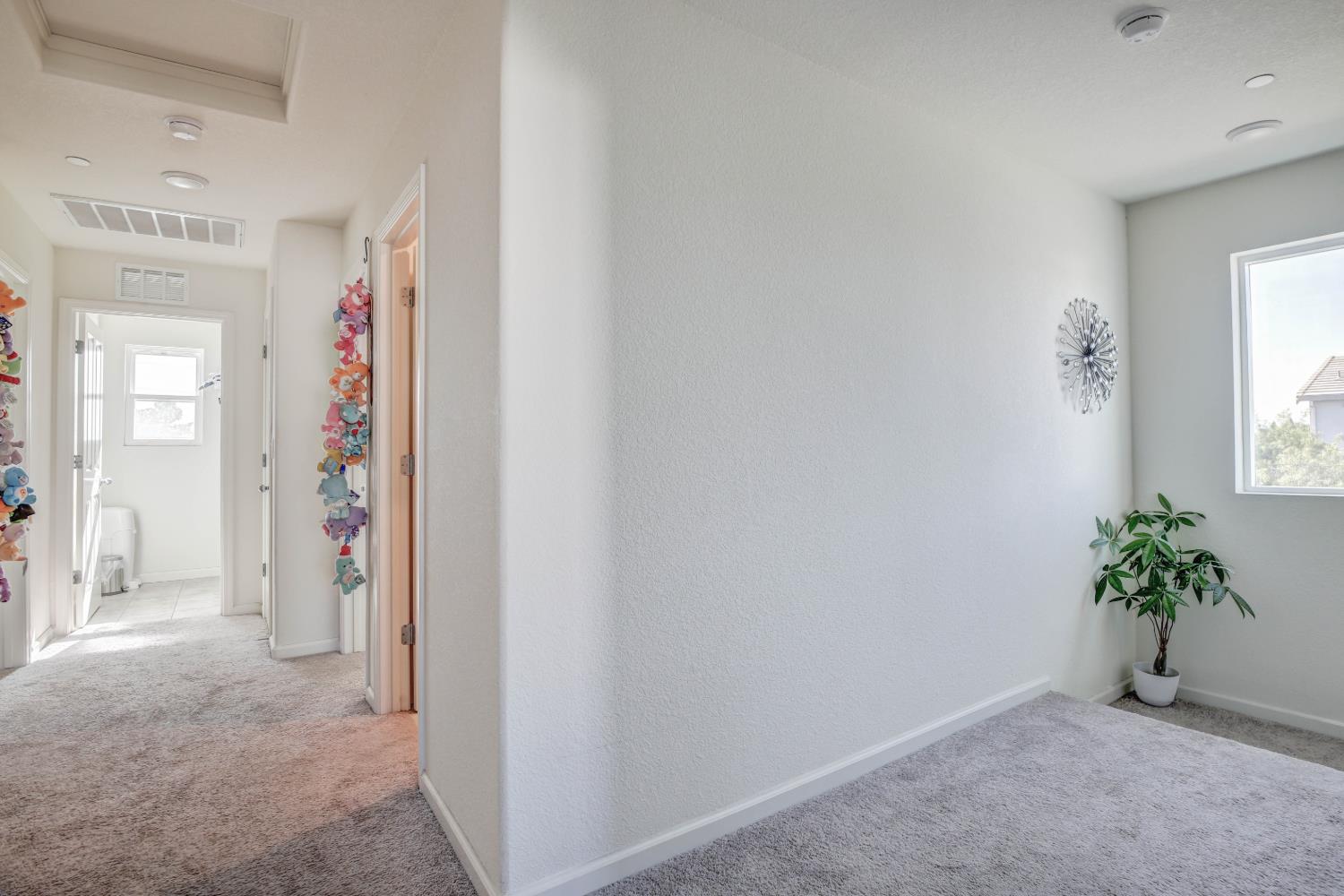 8320 KOSSUM Way