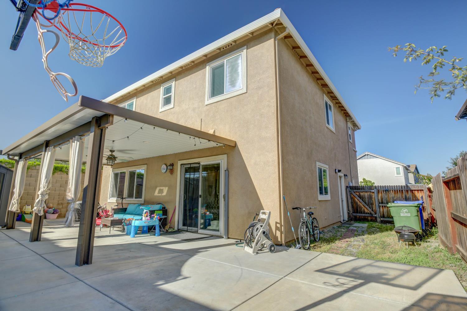 8320 KOSSUM Way
