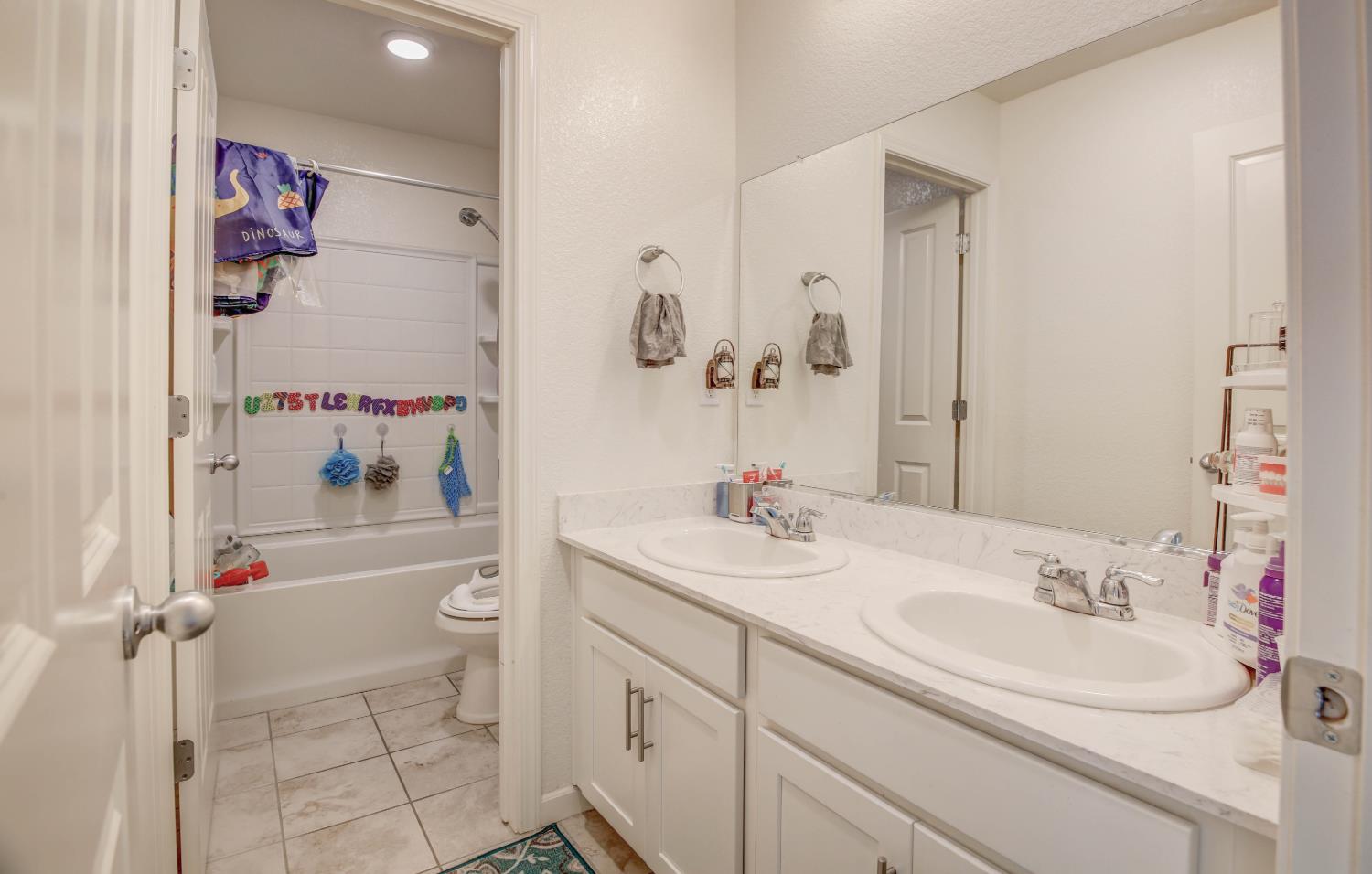 8320 KOSSUM Way
